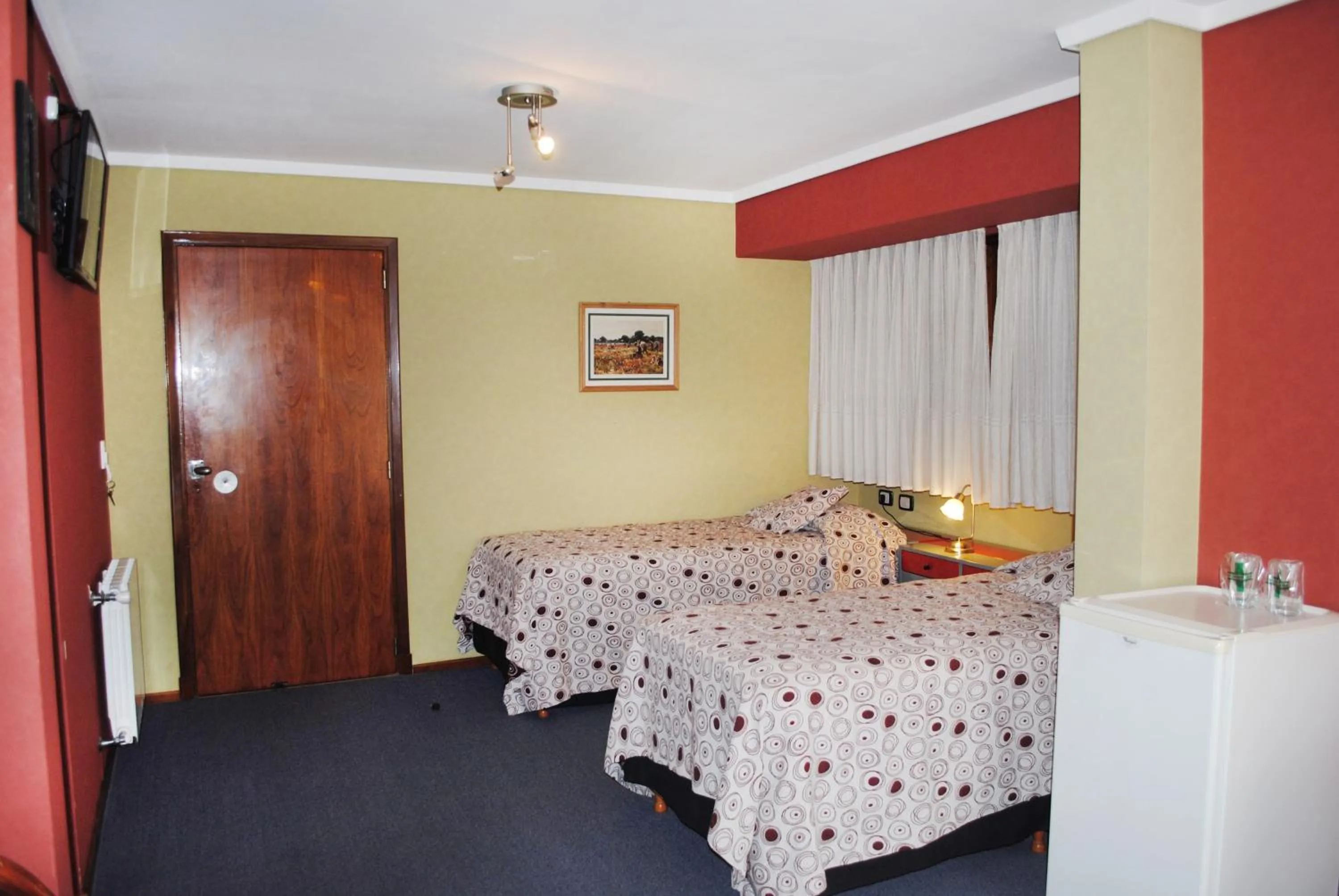 Bed in Hotel Gran International