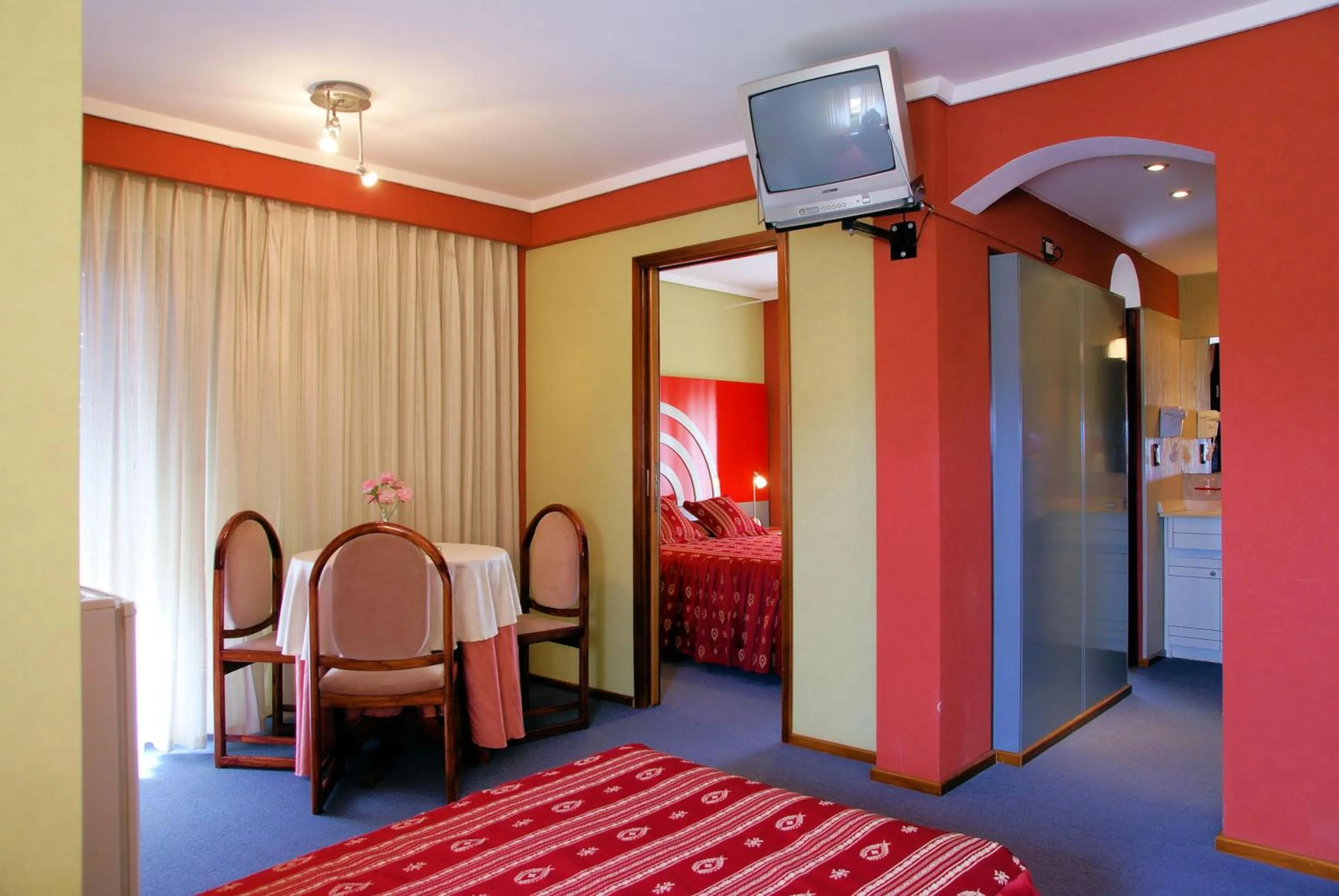 Bed in Hotel Gran International