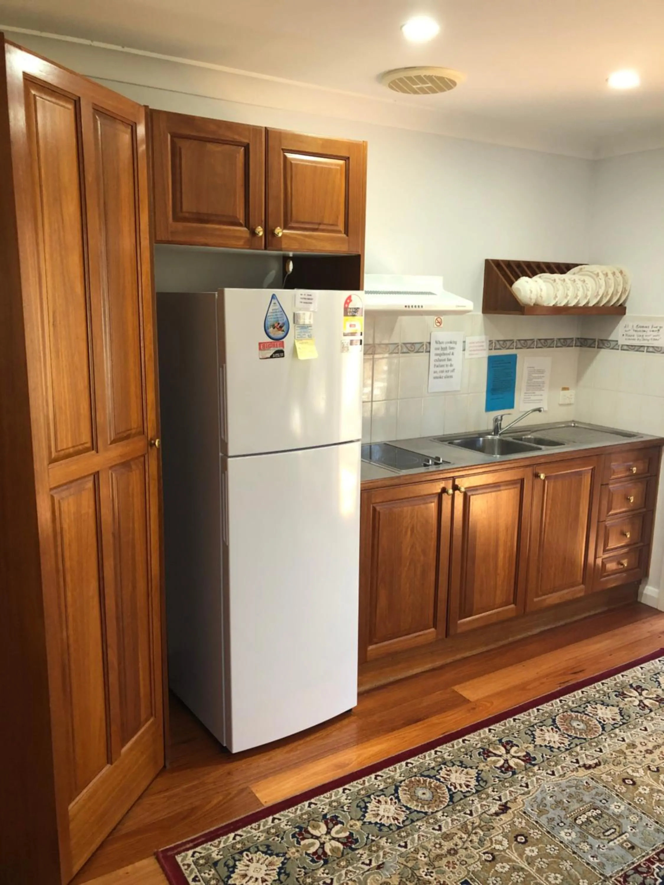 Kitchen or kitchenette in Strathmore Lodge