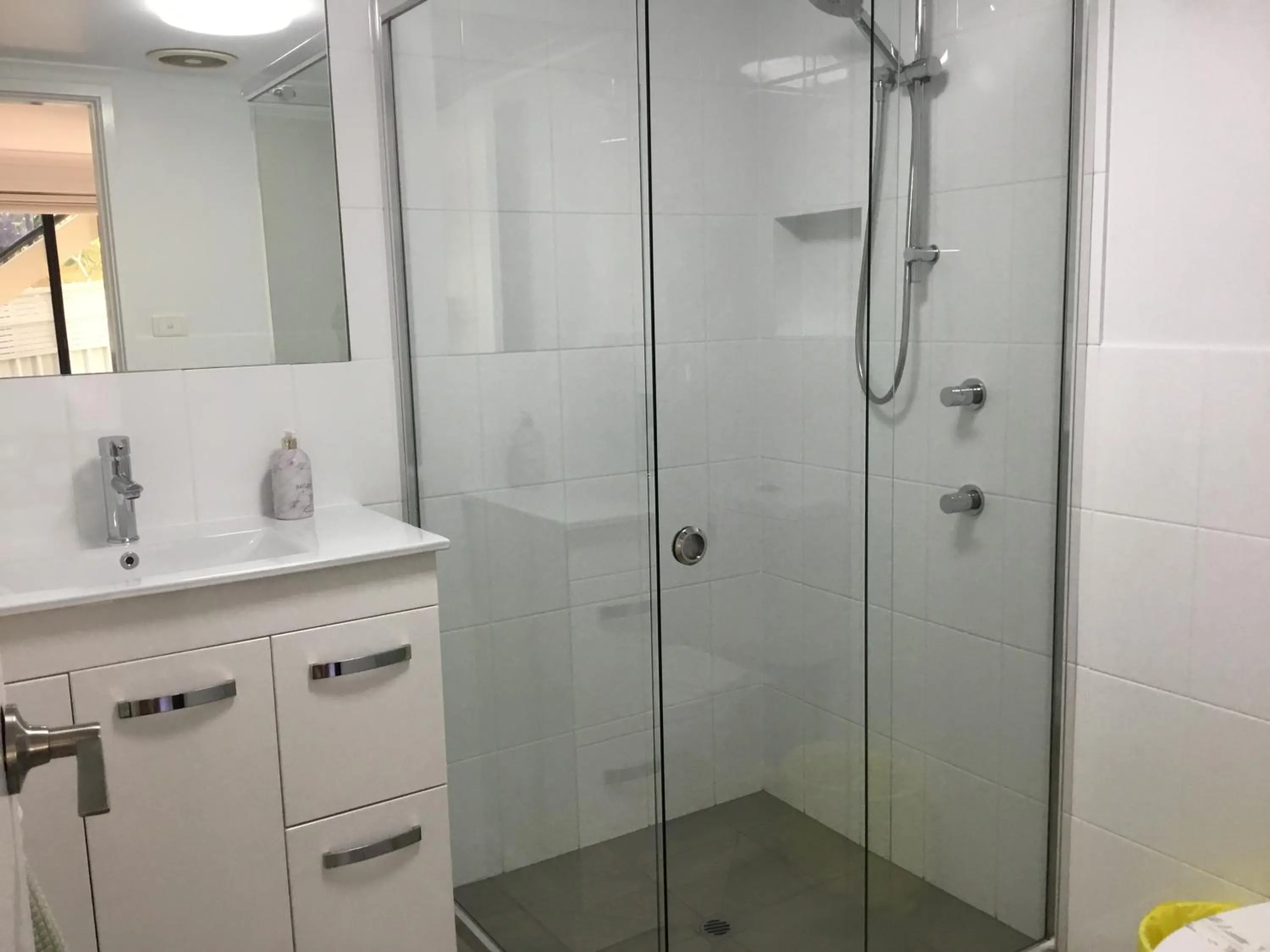 Bathroom in Strathmore Lodge