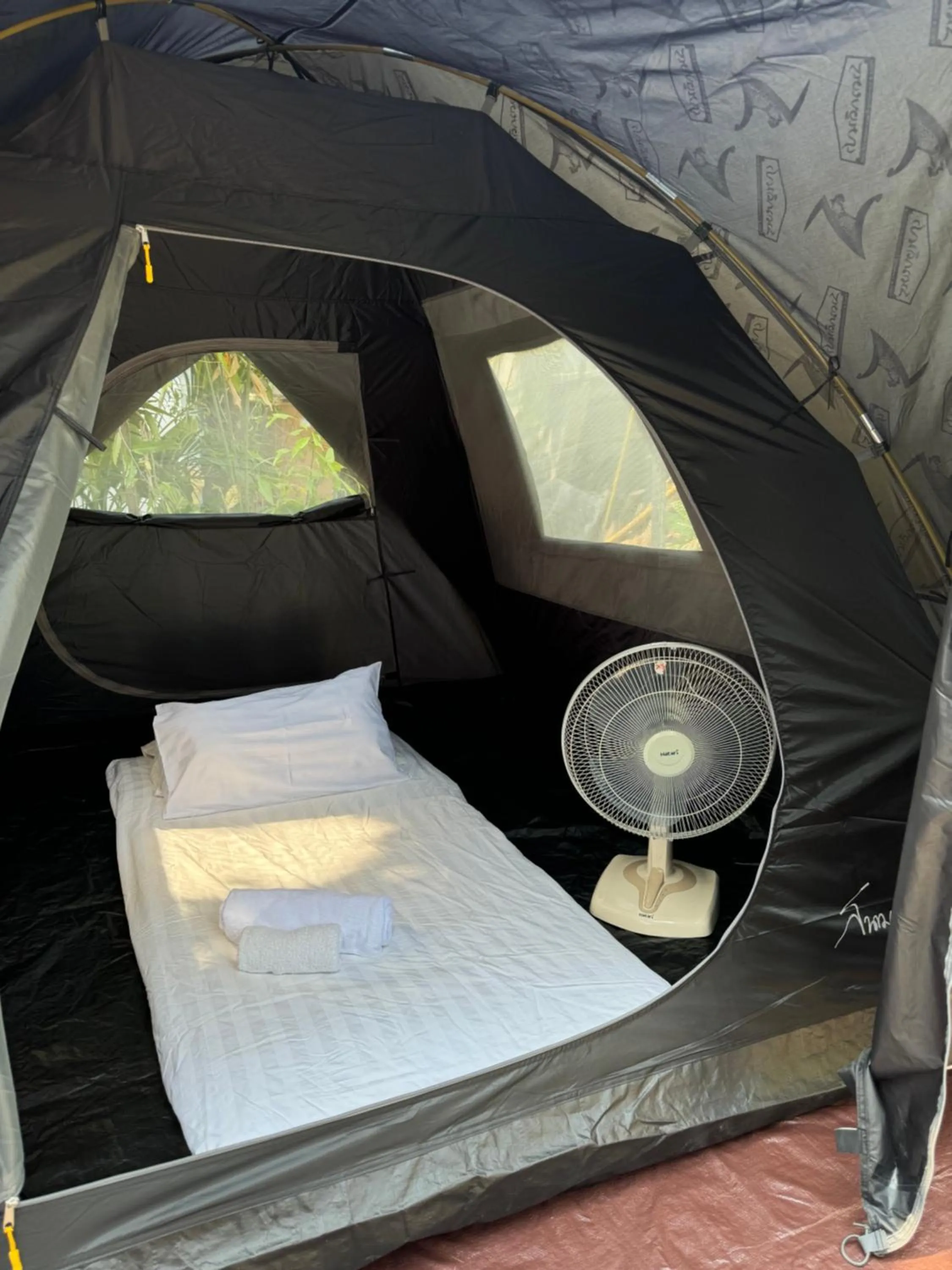 Jungle Tent - single occupancy - Male Only in Many Trees