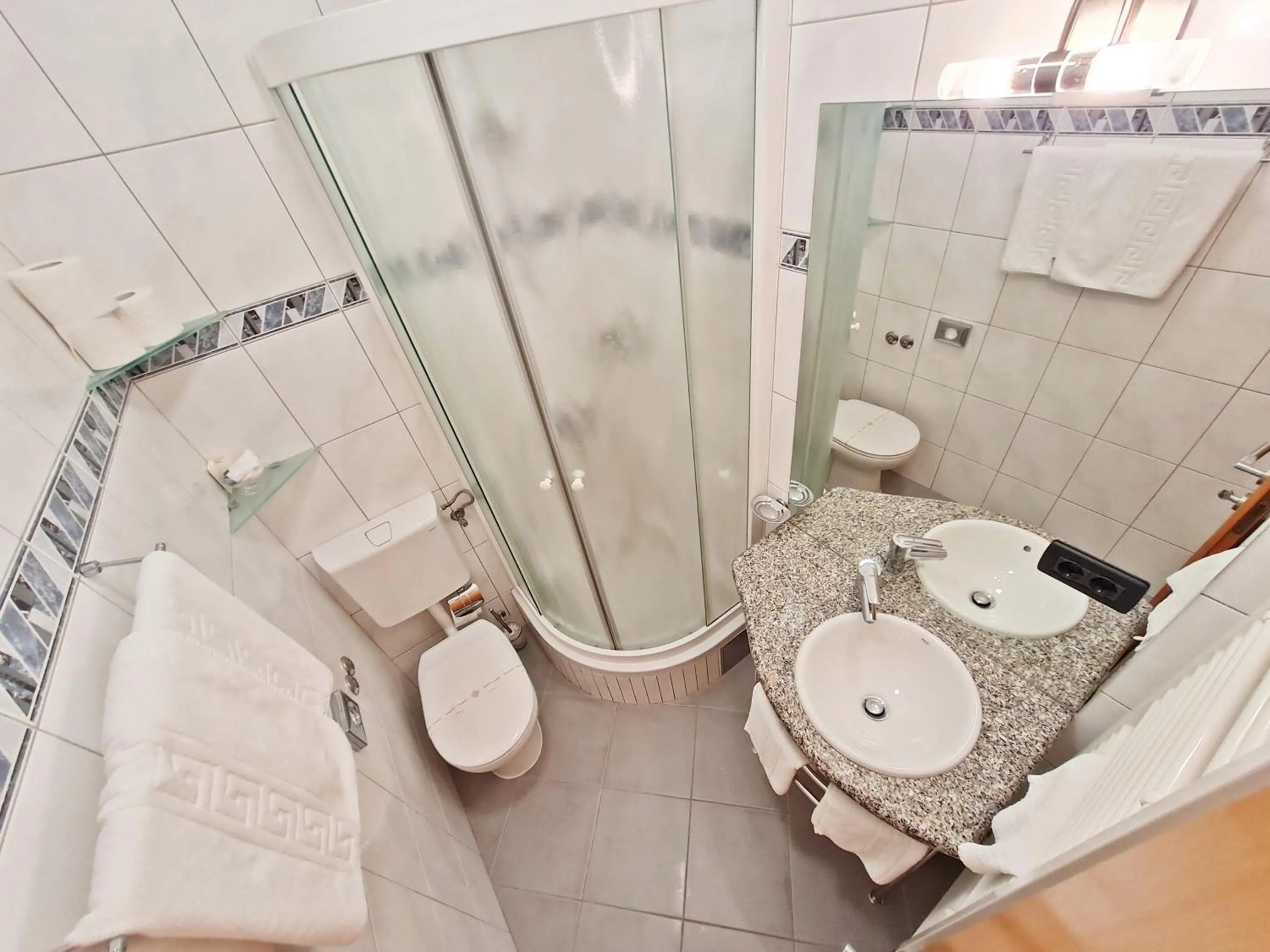 Bathroom in Hotel Sunce