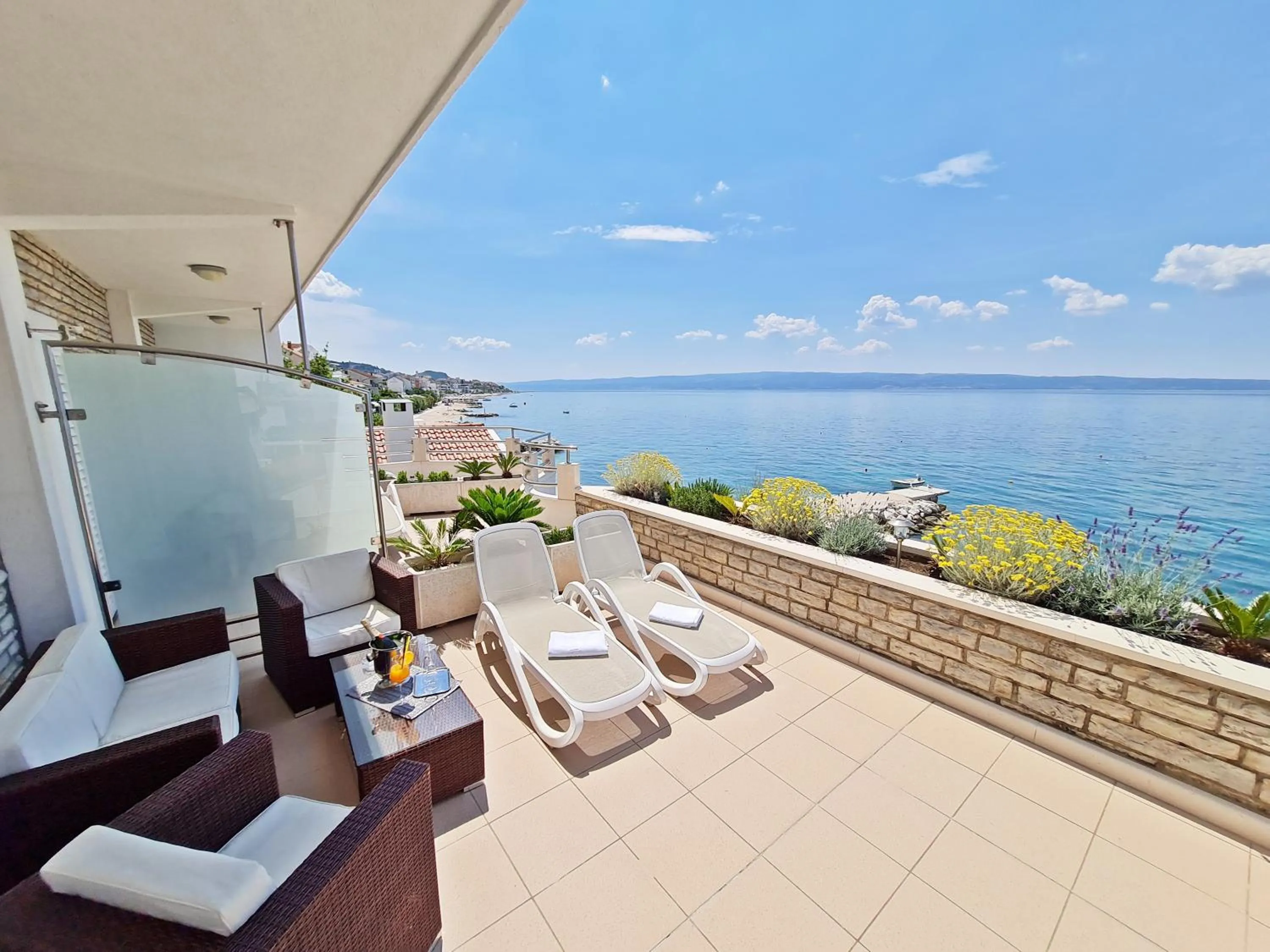 Property building in Hotel Sunce