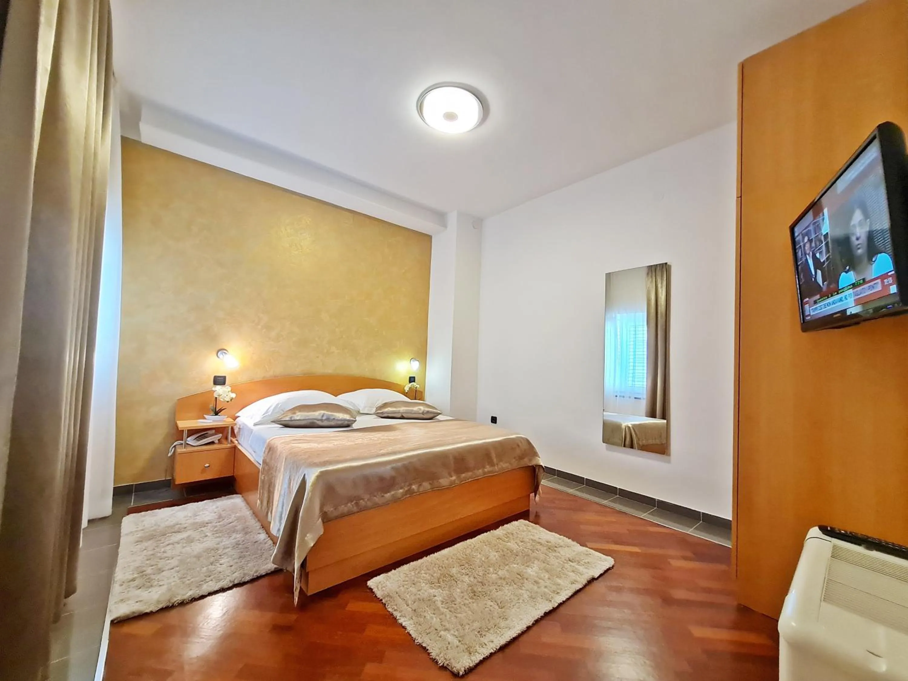 Bedroom, Bed in Hotel Sunce