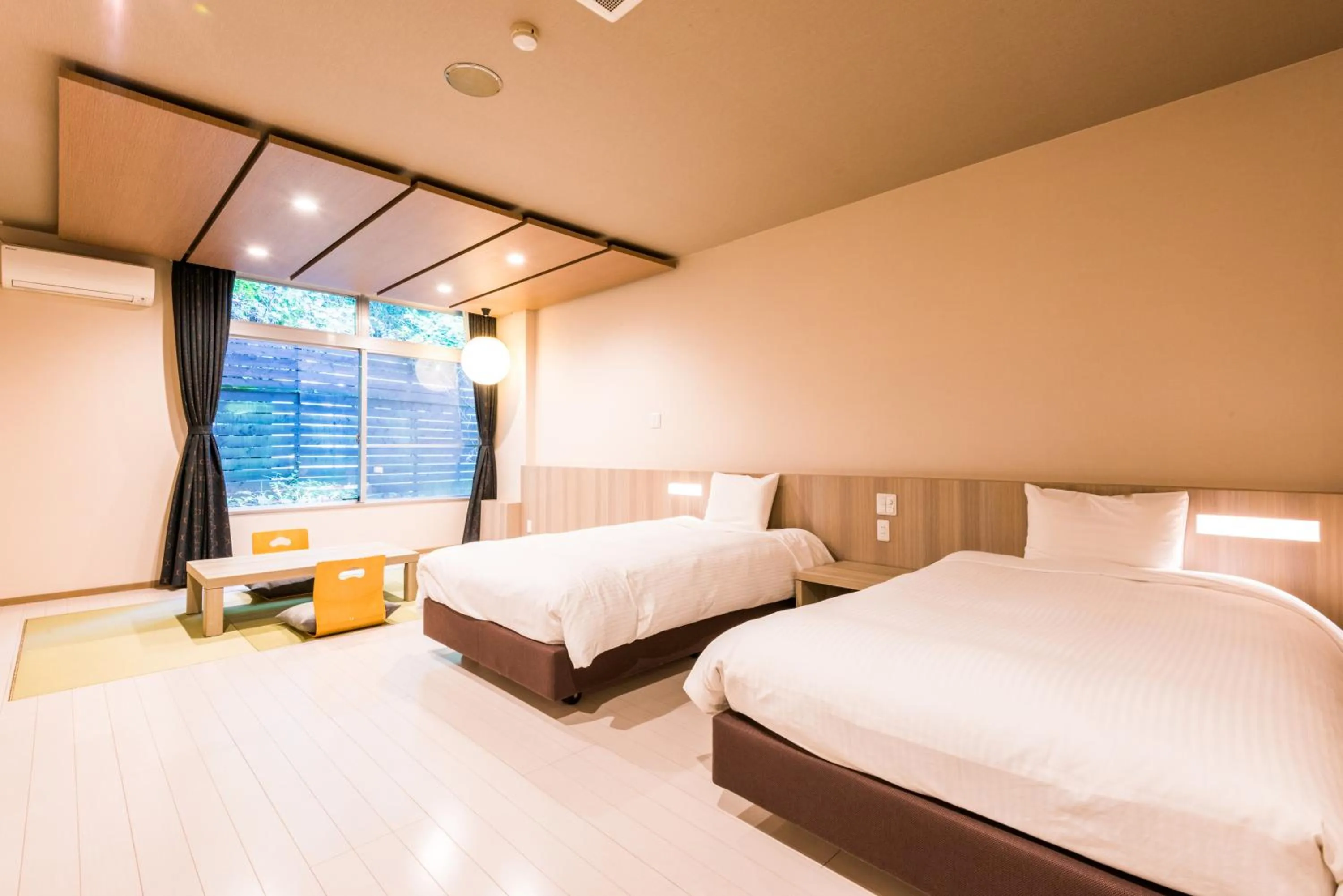 Photo of the whole room, Bed in Ooedo Onsen Monogatari Premium Ikaho