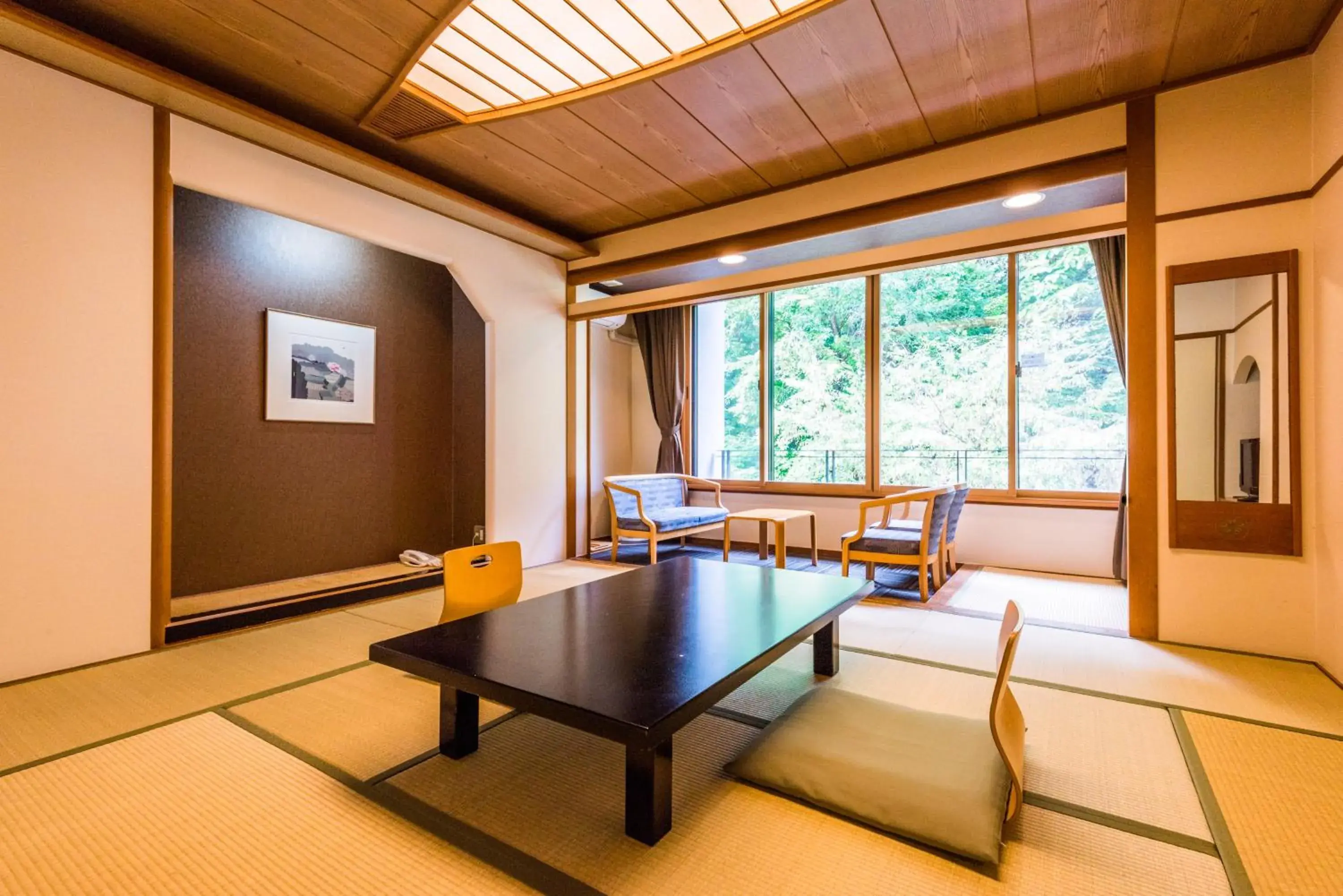 Standard Japanese-Western-Style-Room Twin 51 sqm yards - Indoor Bath - Non-Smoking in Ooedo Onsen Monogatari Premium Ikaho Standard Japanese-Western-Style-Room Twin 51 sqm yards - Indoor Bath - Non-Smoking in Ooedo Onsen Monogatari Premium Ikaho