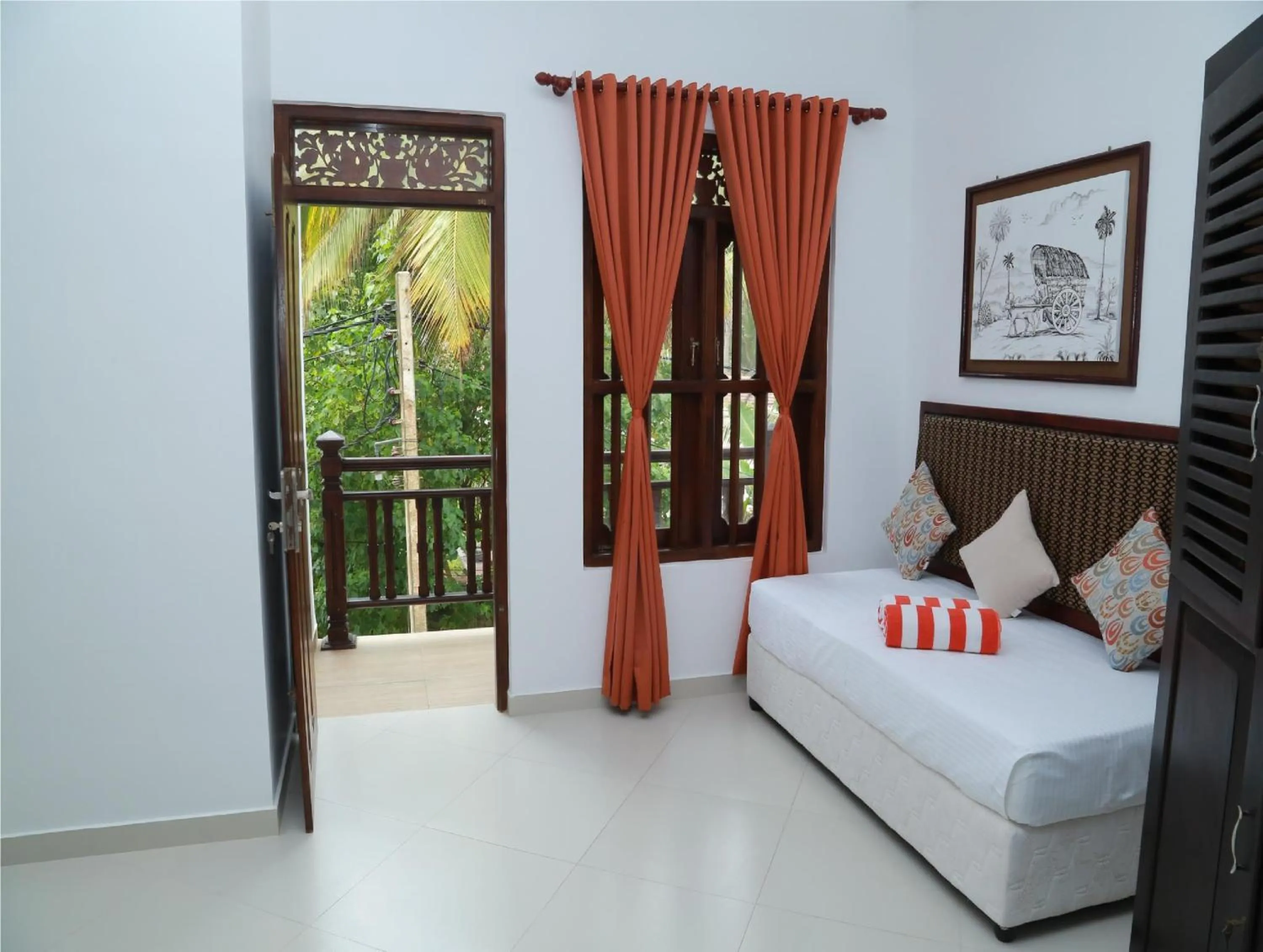 Living room, Bed in Hotel Sanmark