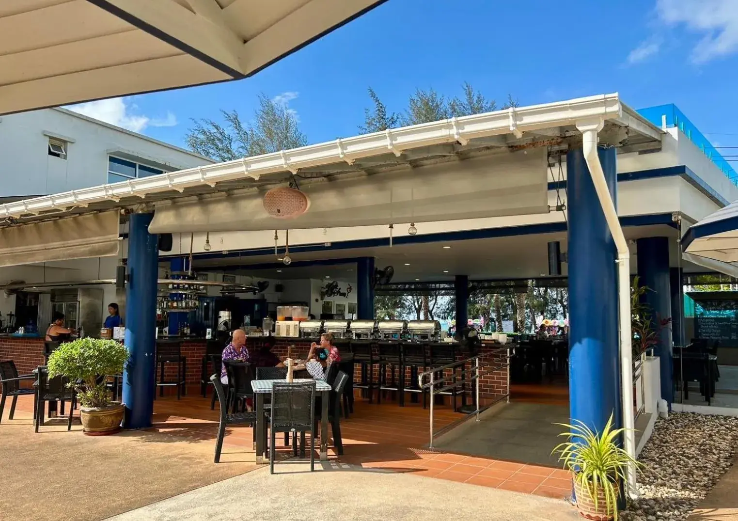 Buffet breakfast in GrandBlue Resort & Beachclub Buffet breakfast in GrandBlue Resort & Beachclub