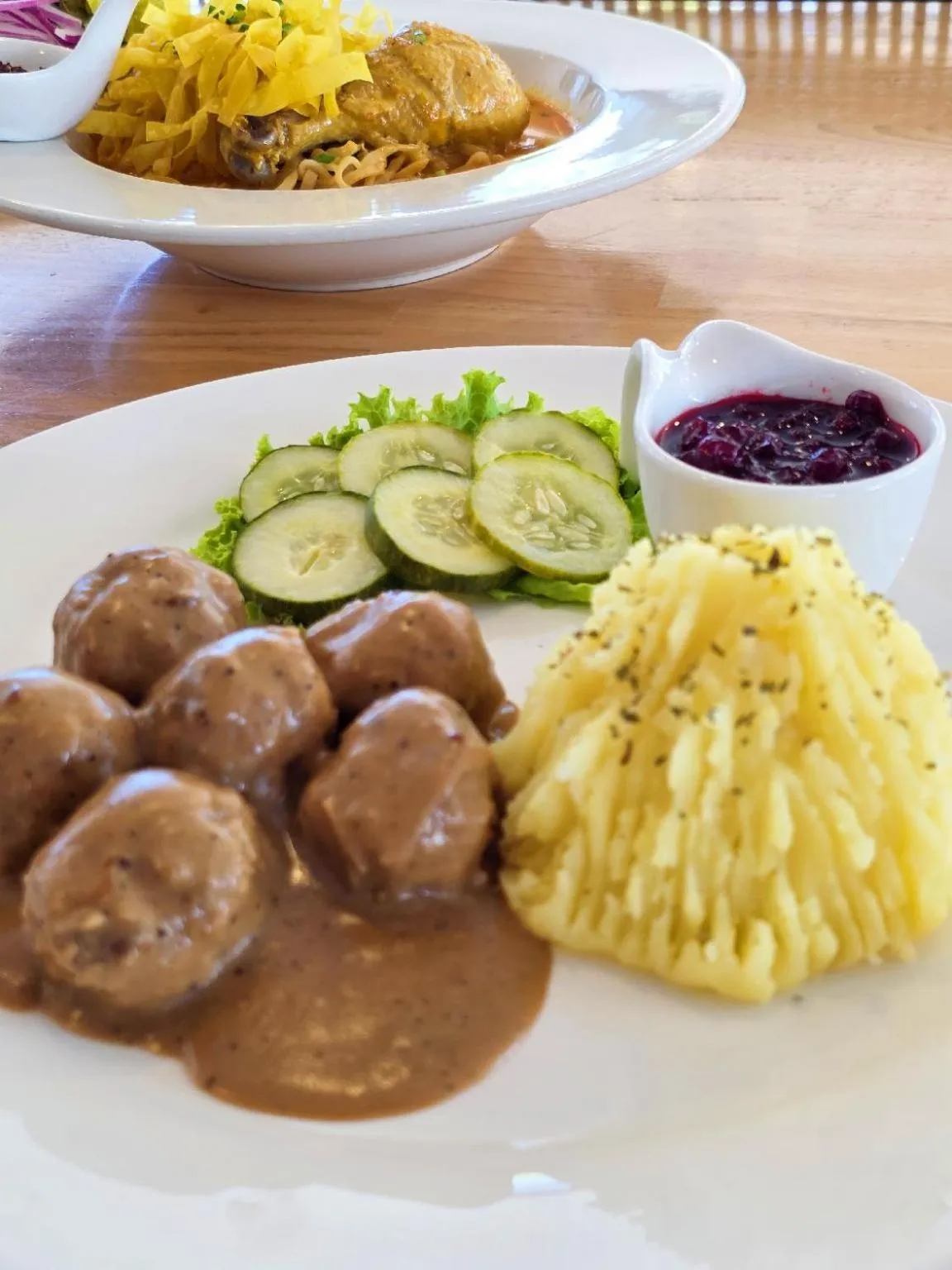 Food and drinks in GrandBlue Resort & Beachclub