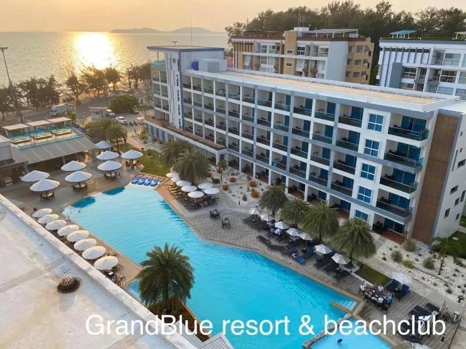 Property building in GrandBlue Resort & Beachclub