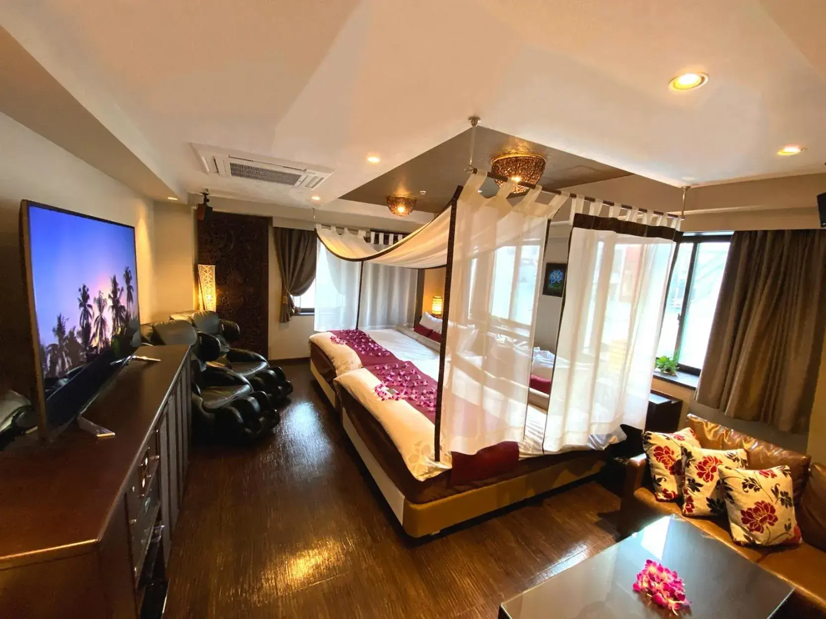 Photo of the whole room, Bed in Hotel Bali An Resort Shinsaibashi Near Dotonbori Photo of the whole room, Bed in Hotel Bali An Resort Shinsaibashi Near Dotonbori