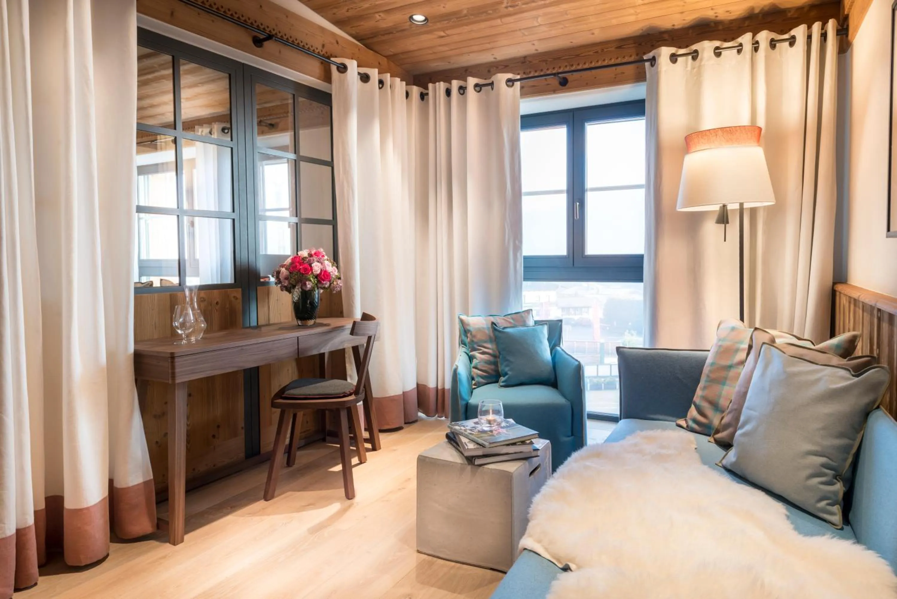 Seating area in Kitzbühel Lodge