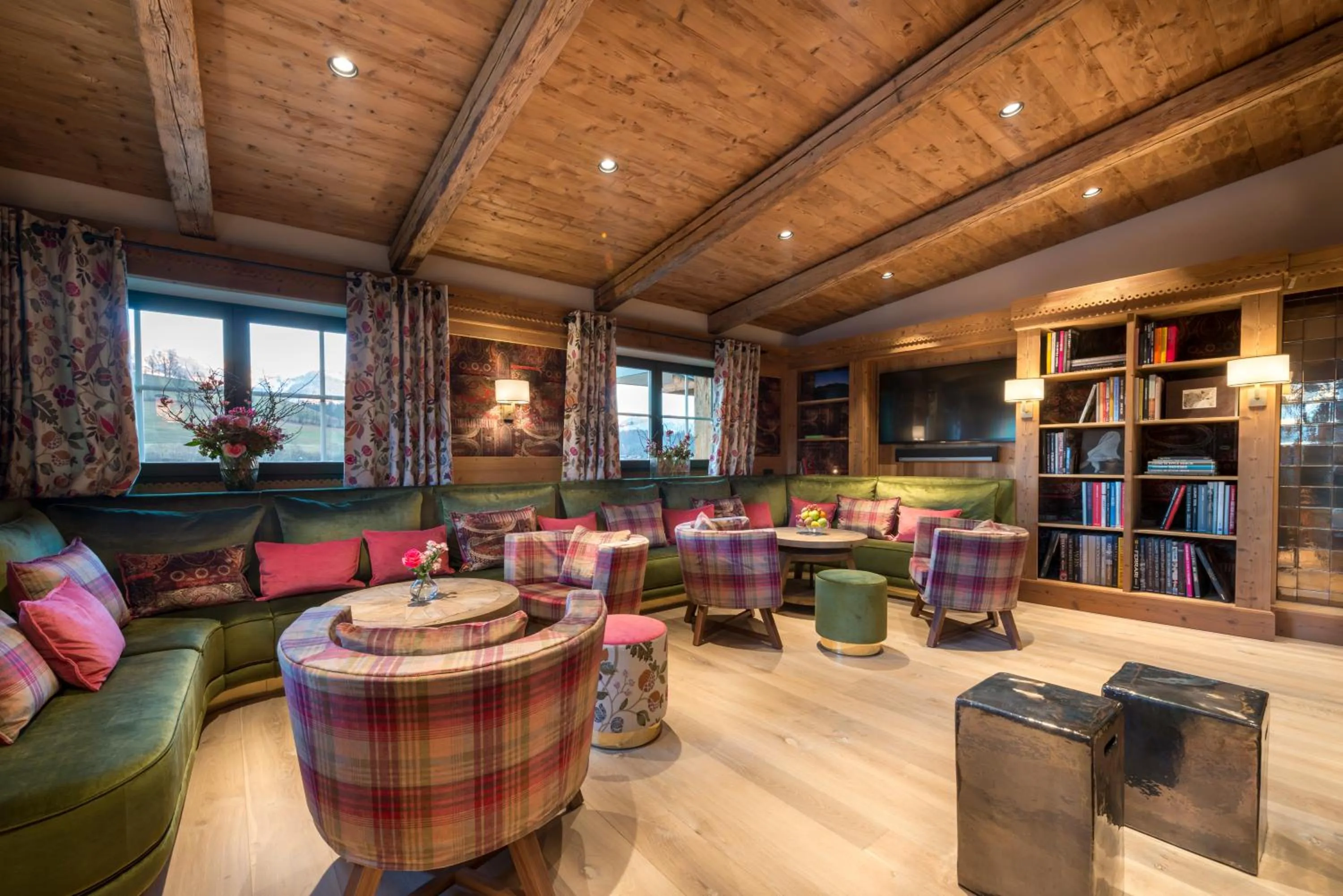 Lounge or bar in Kitzbühel Lodge