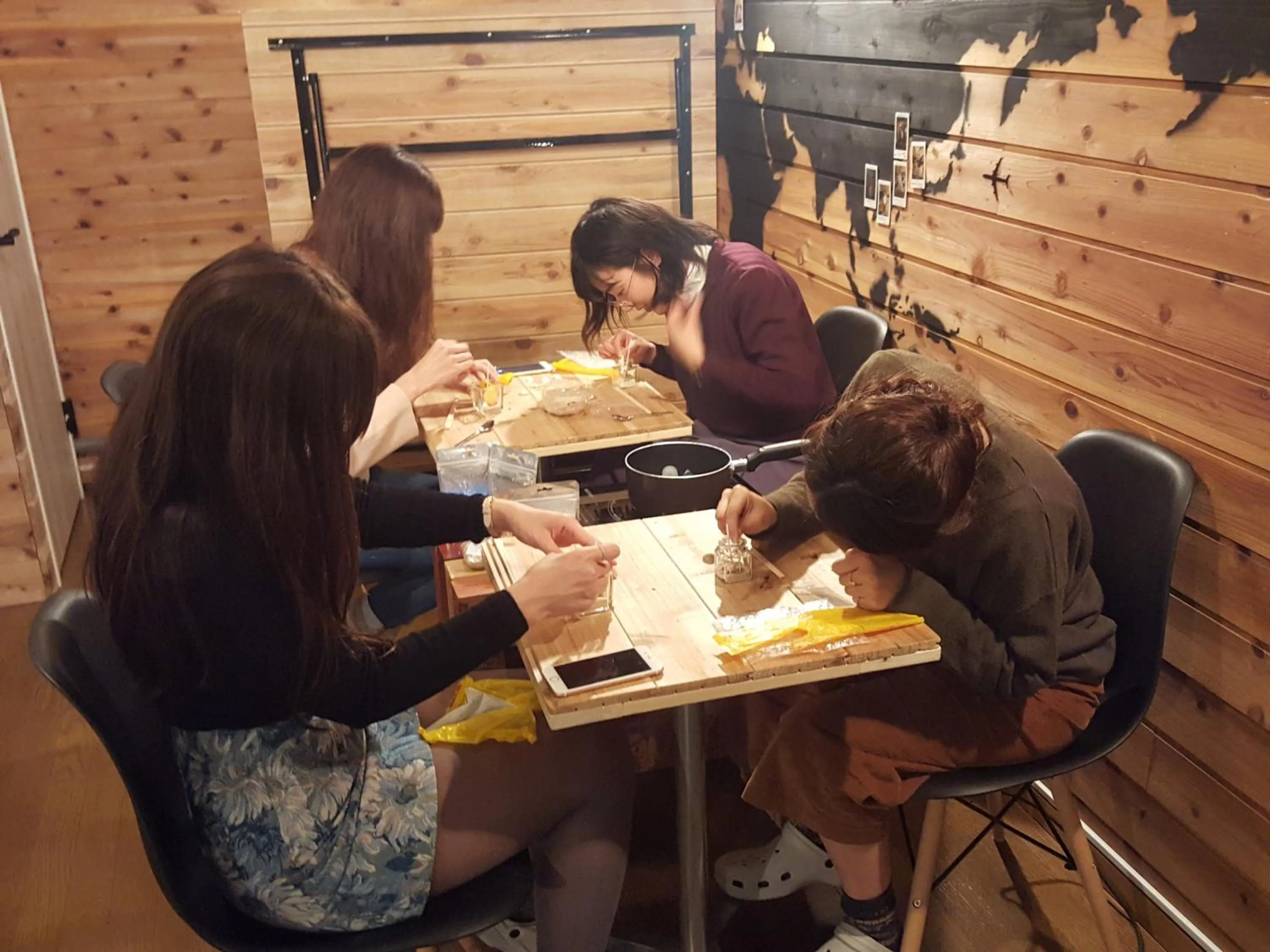 Communal lounge/ TV room in Enoshima Guest House 134