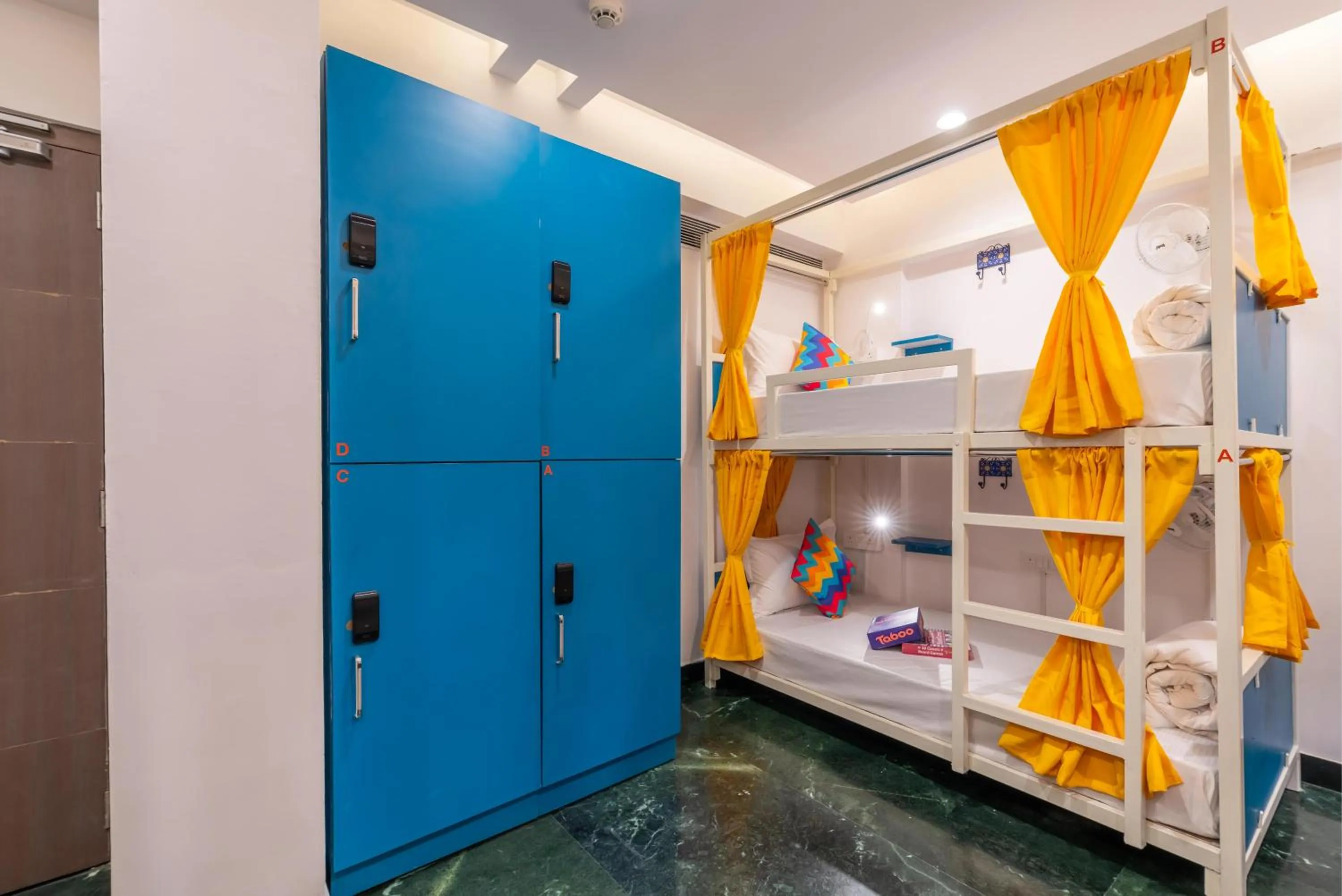 Bedroom, Bed in goSTOPS Udaipur