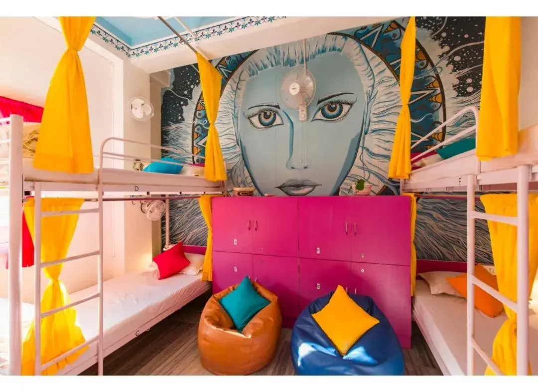 Bed in 8 Bed Mixed A/C Dormitory Room with Ensuite Bathroom in goSTOPS Udaipur Bed in 8 Bed Mixed A/C Dormitory Room with Ensuite Bathroom in goSTOPS Udaipur