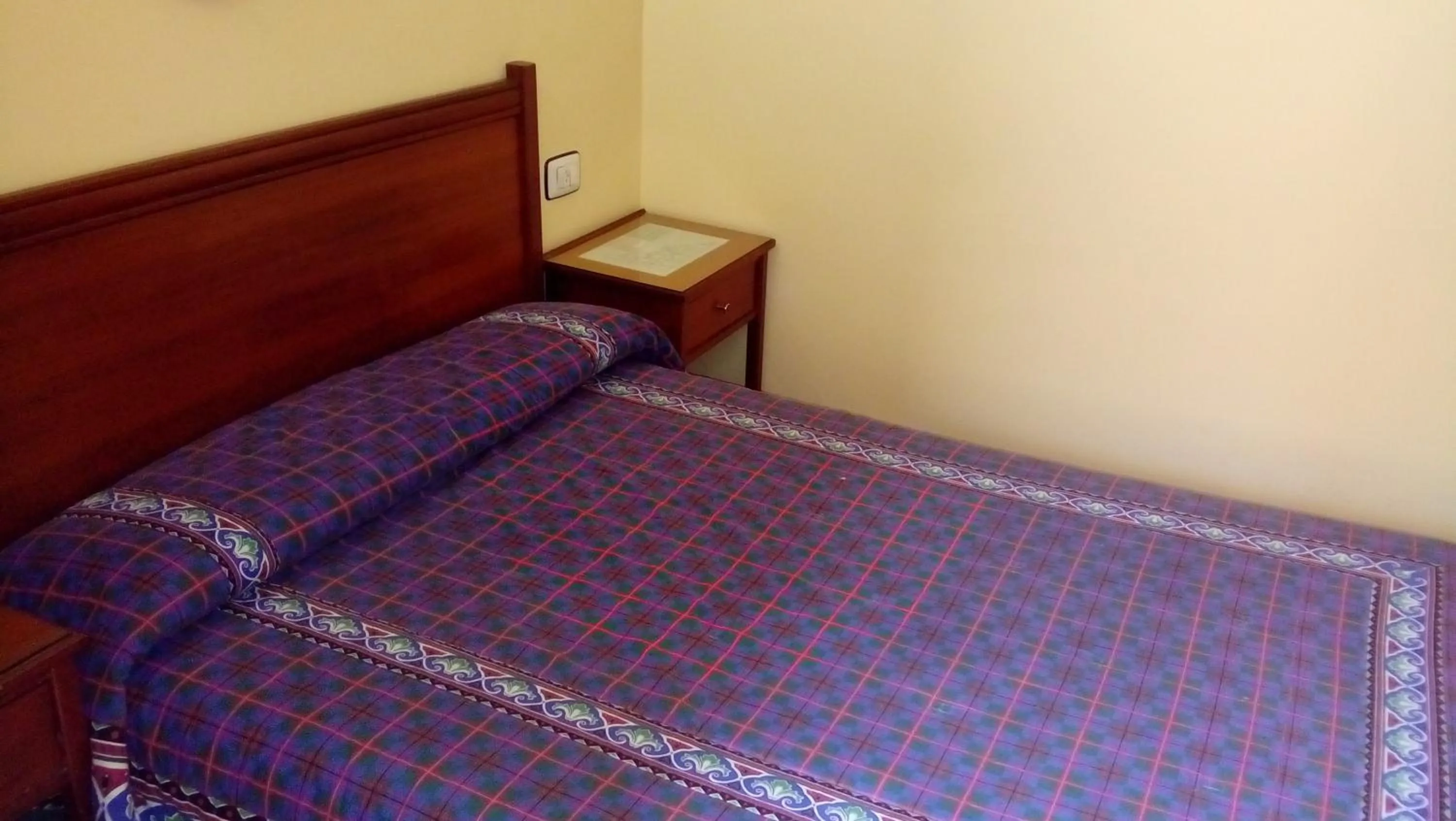 Bed in Pensión Residencia Buenos Aires