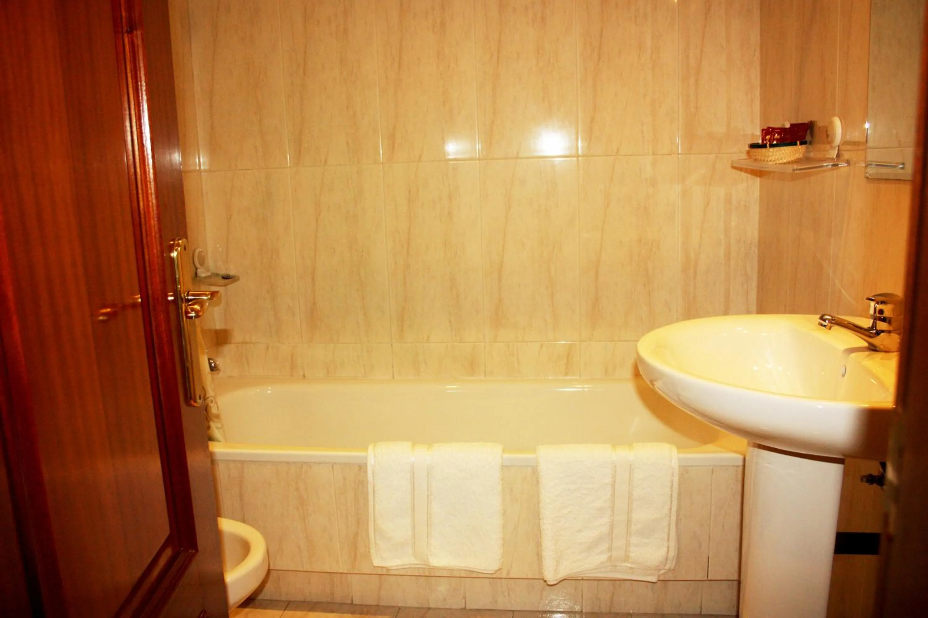 Bathroom in Pensión Residencia Buenos Aires