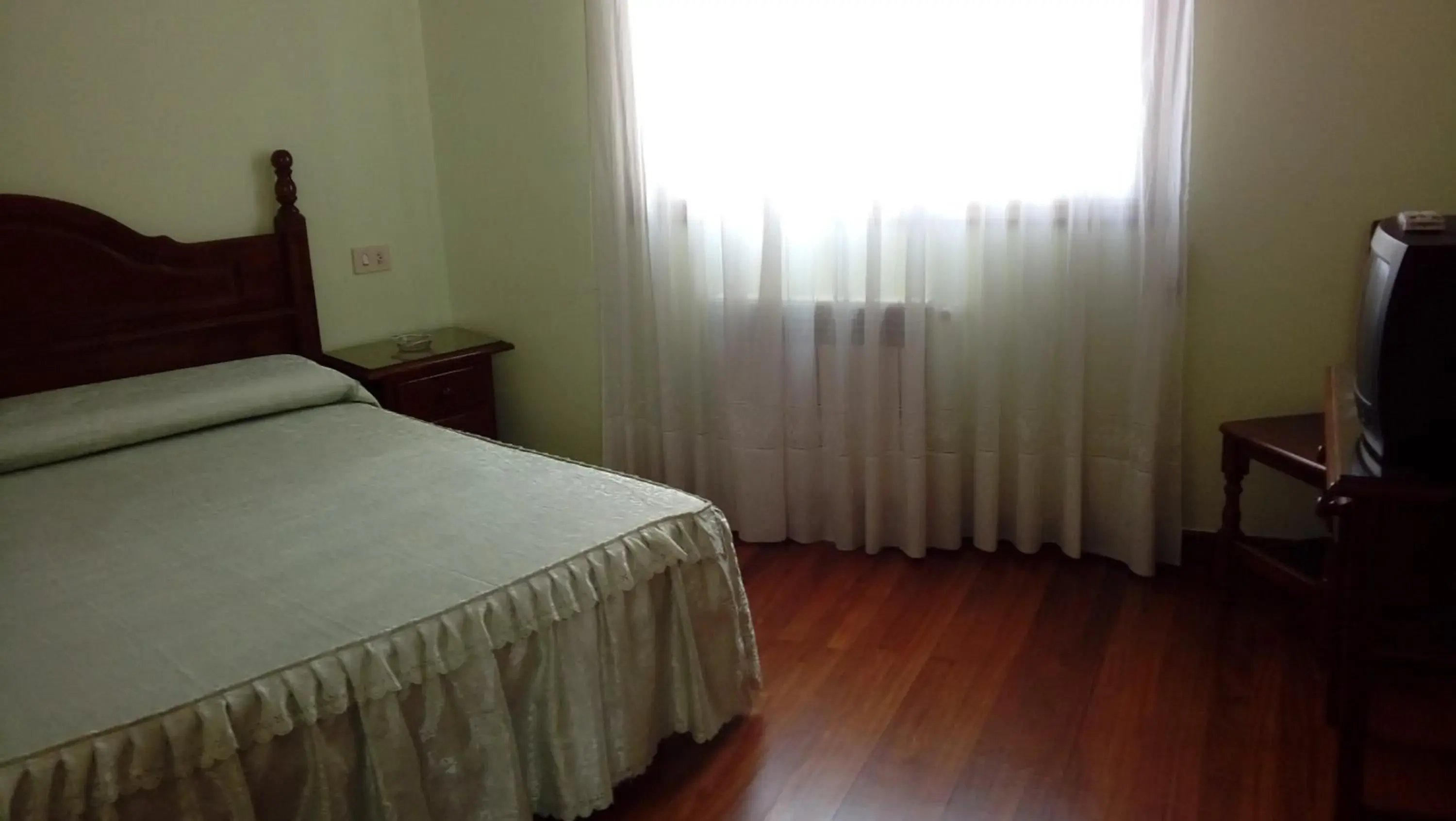 Double Room in Pensión Residencia Buenos Aires Double Room in Pensión Residencia Buenos Aires