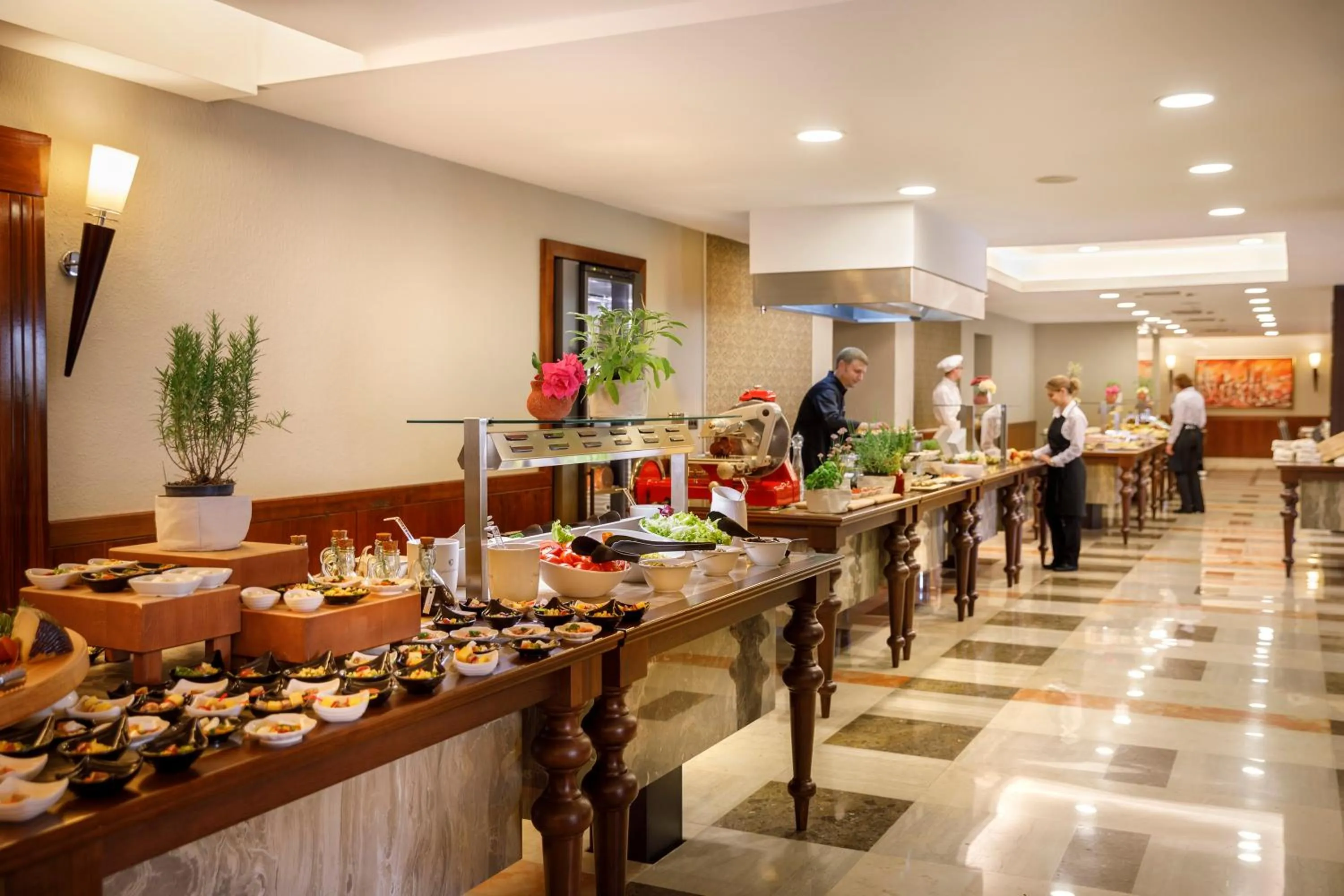 Restaurant/places to eat in Imperial Heritage Hotel, Valamar Collection