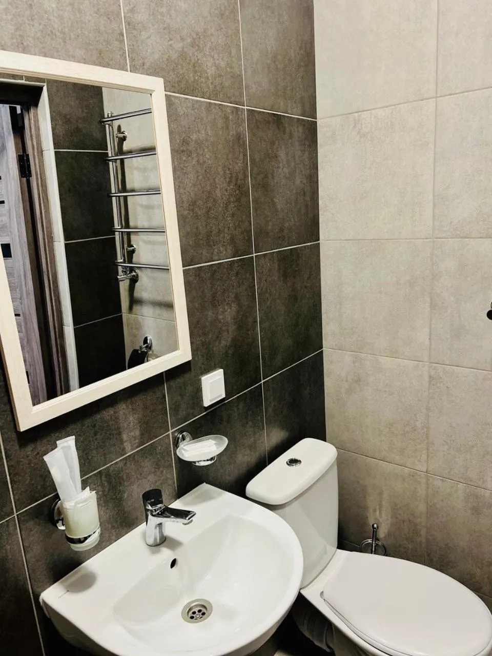 Toilet in Maximus hotel
