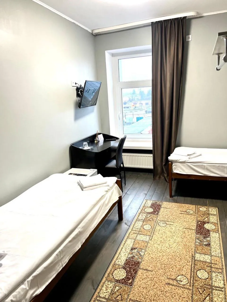 Photo of the whole room, Bed in Maximus hotel