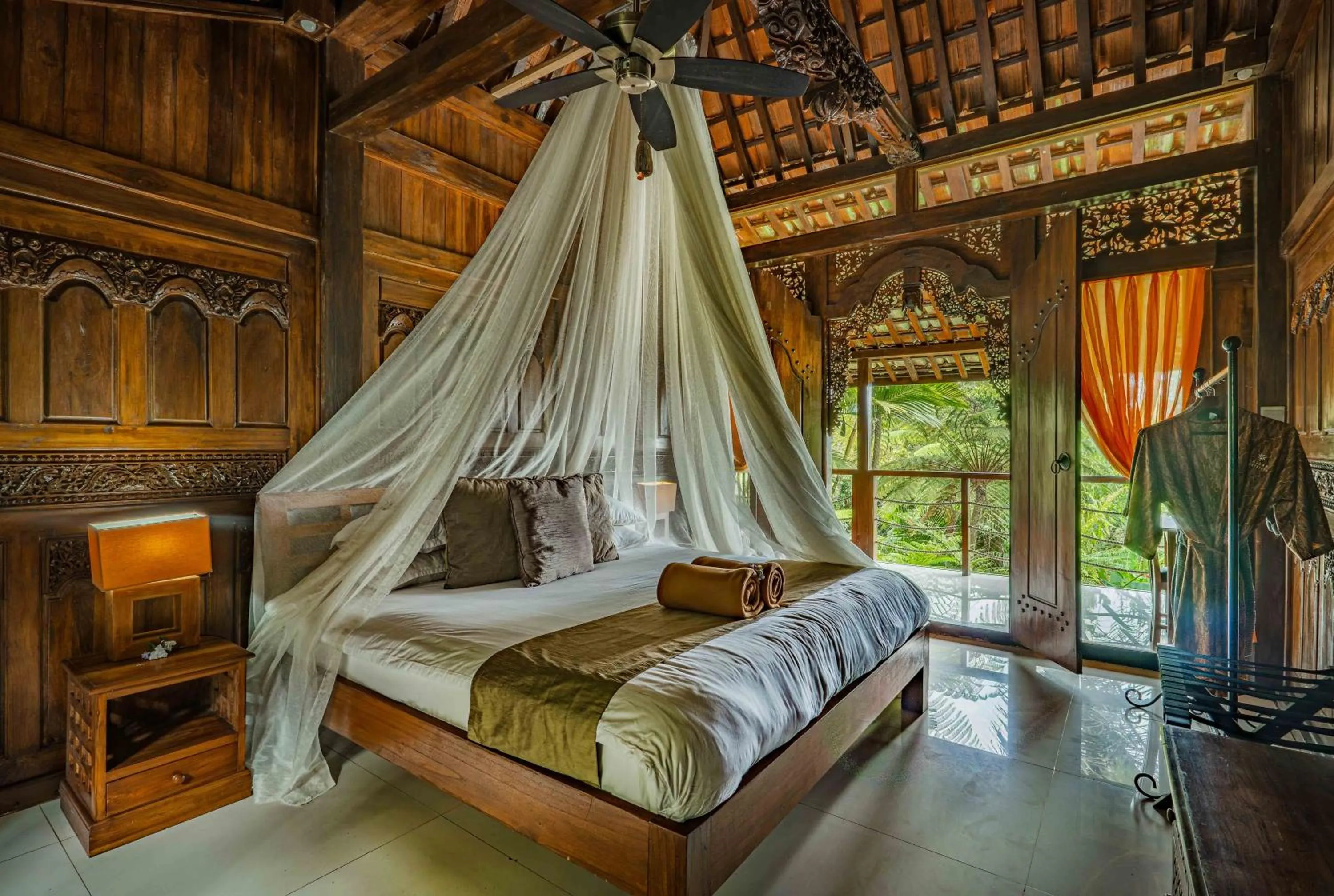 View (from property/room), Bed in Alassari Plantation