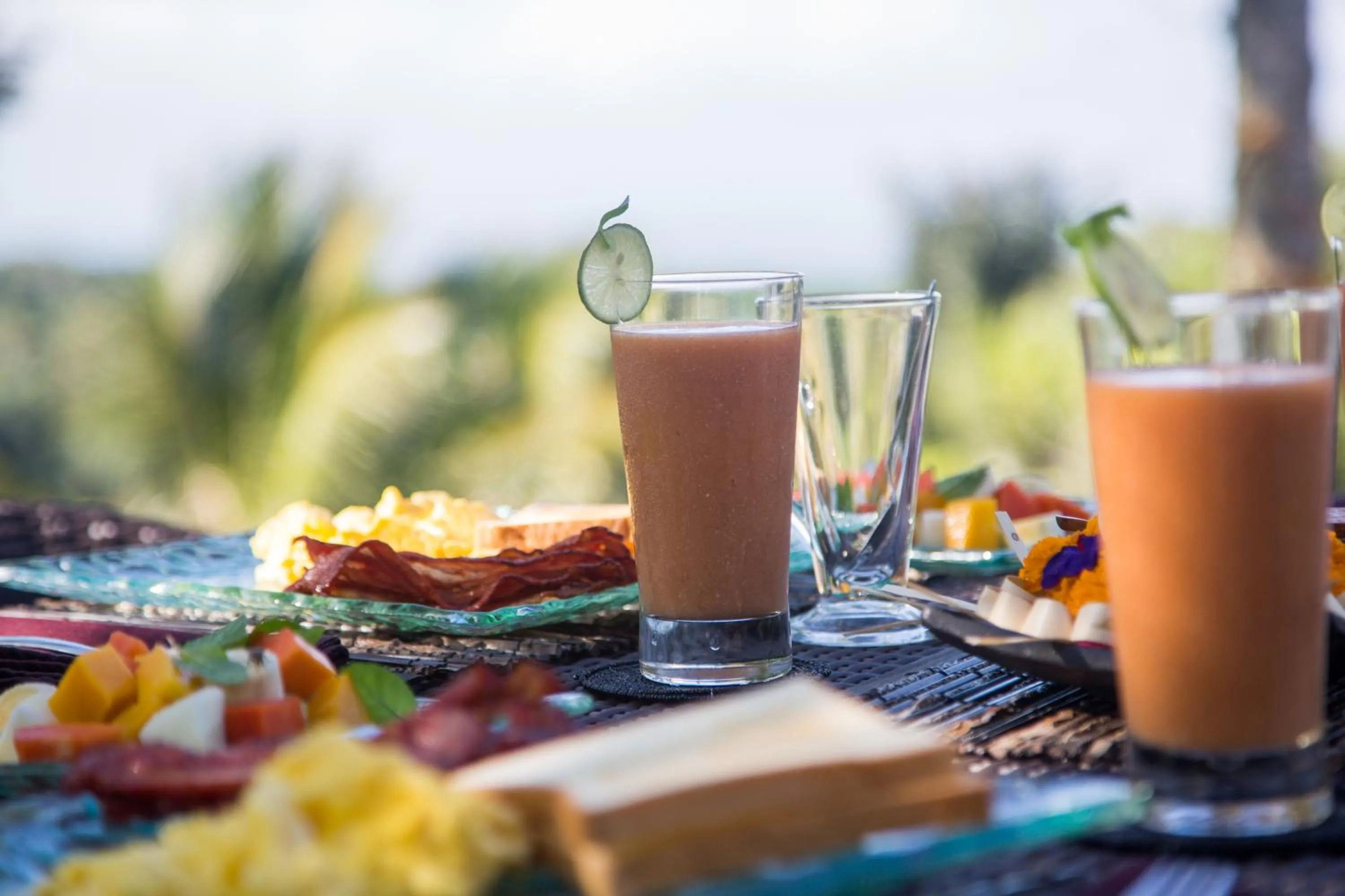 Food and drinks in Alassari Plantation