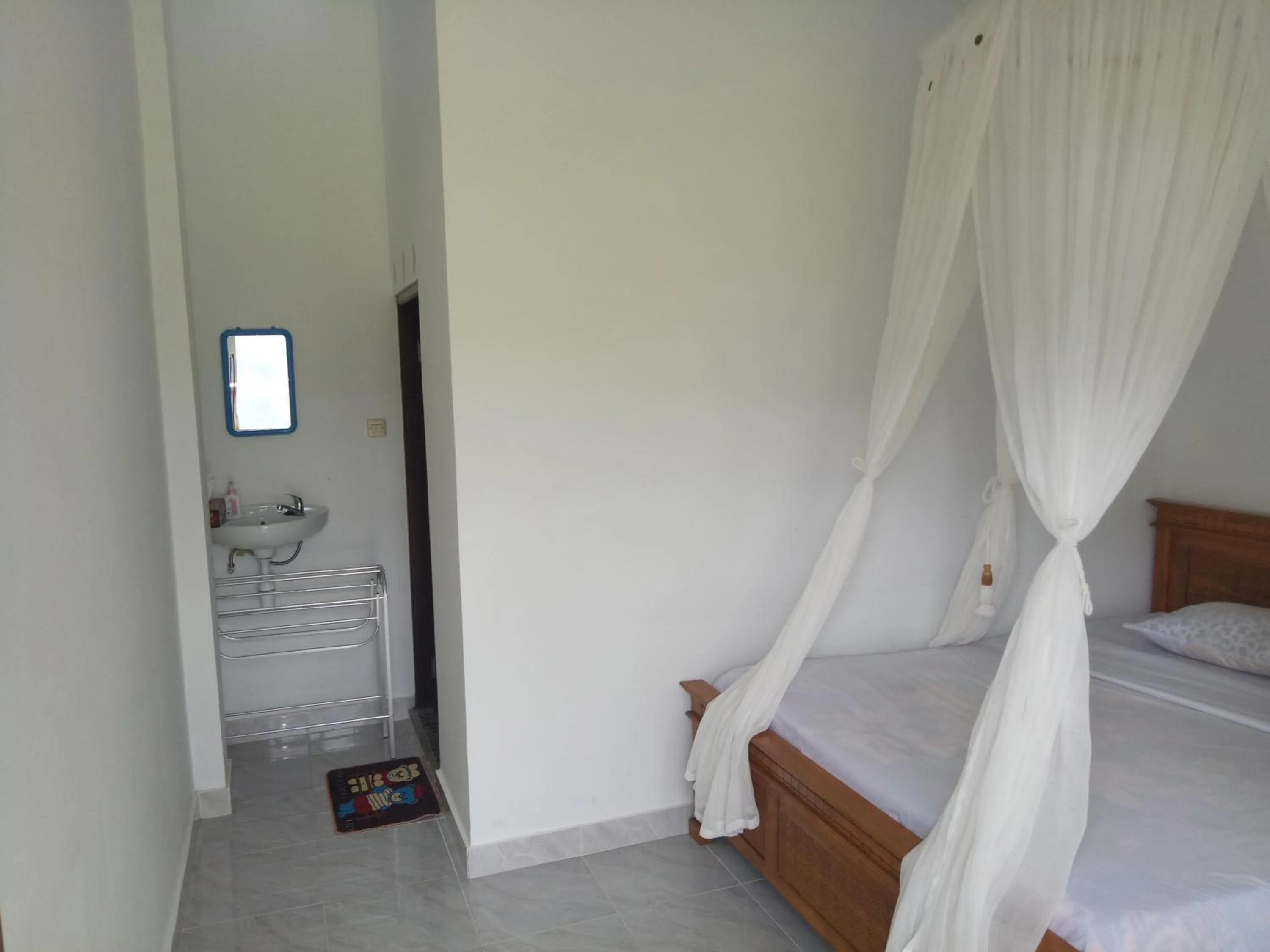 Bedroom, Bed in Aris Homestay and Warung Made