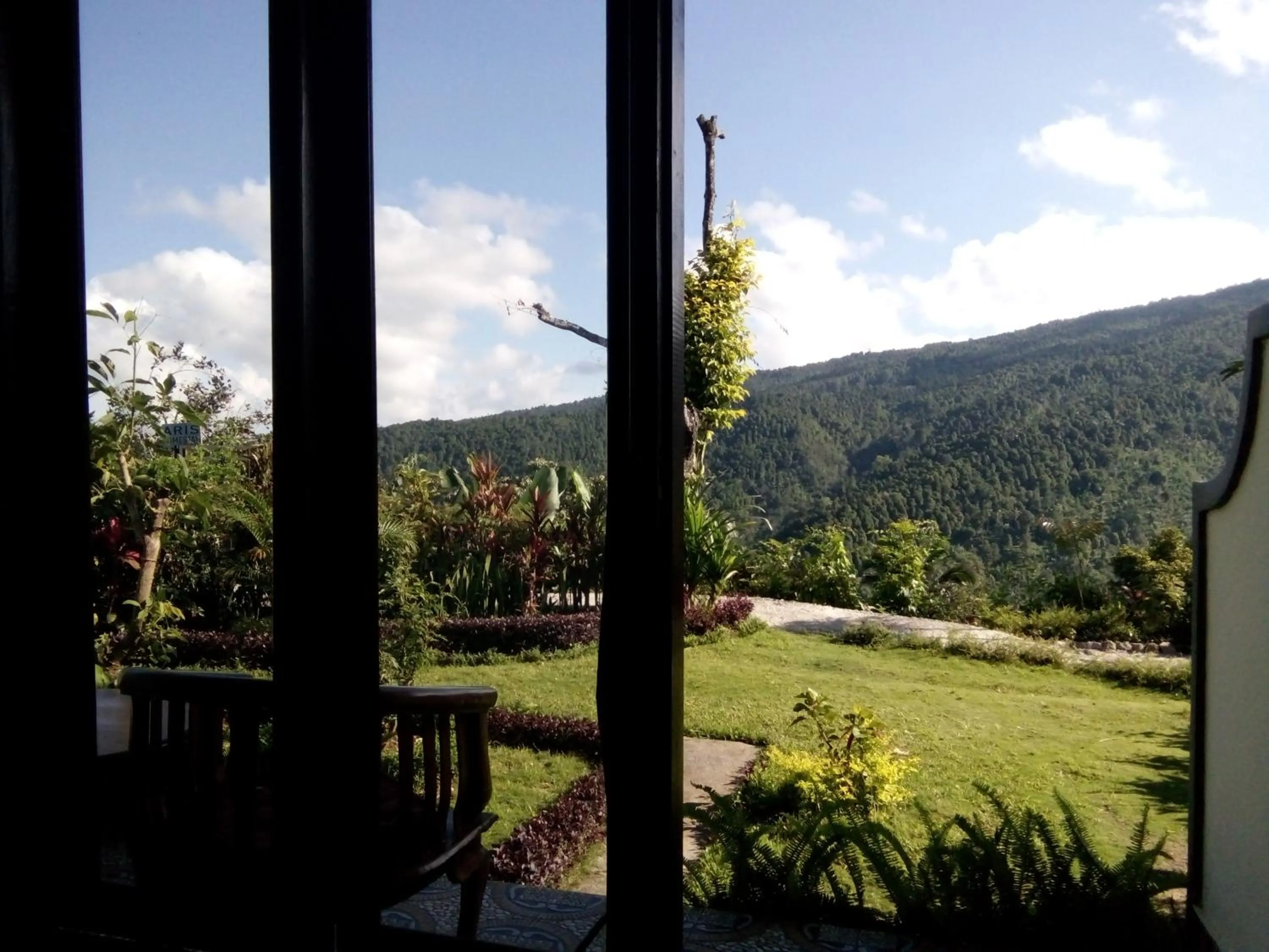 Garden view in Aris Homestay and Warung Made