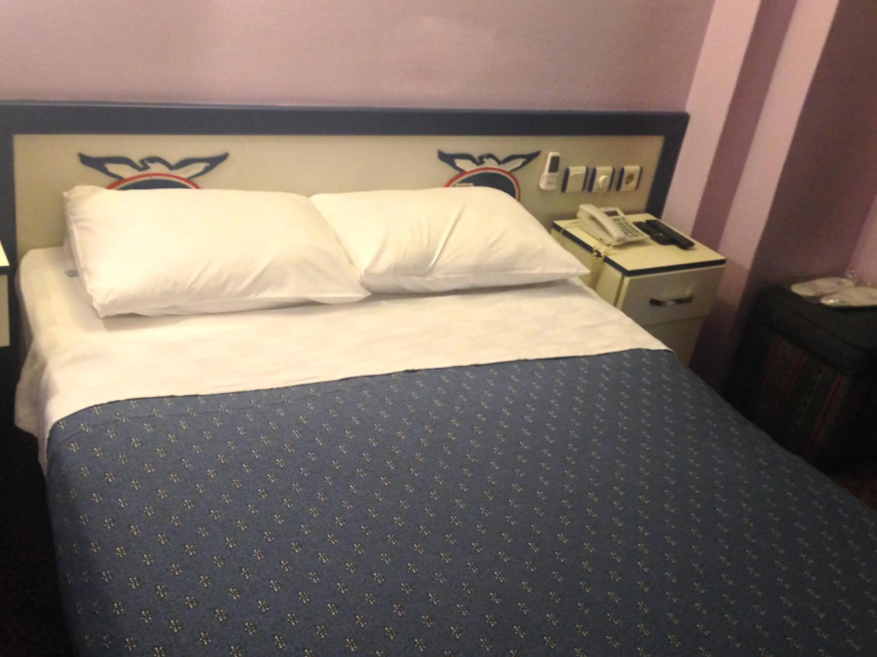 Bed in Hotel Akkus