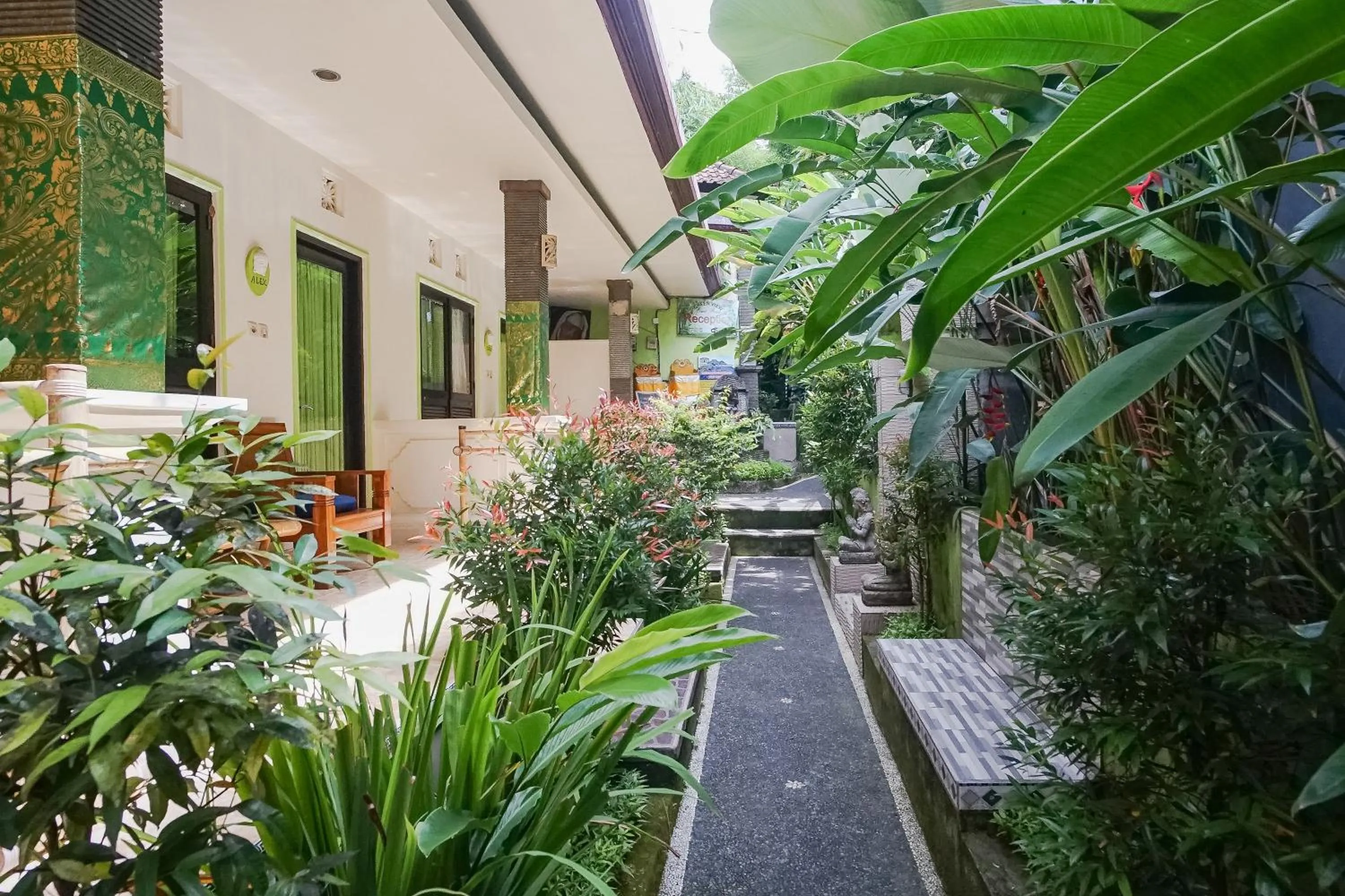 Property building in Green View Ubud Hostel Bali