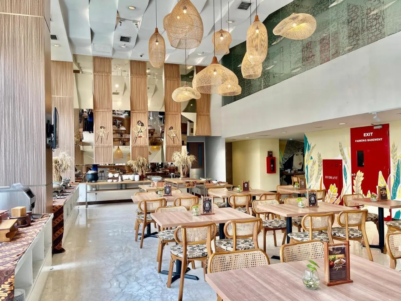 Restaurant/places to eat in Cordela Senen Jakarta