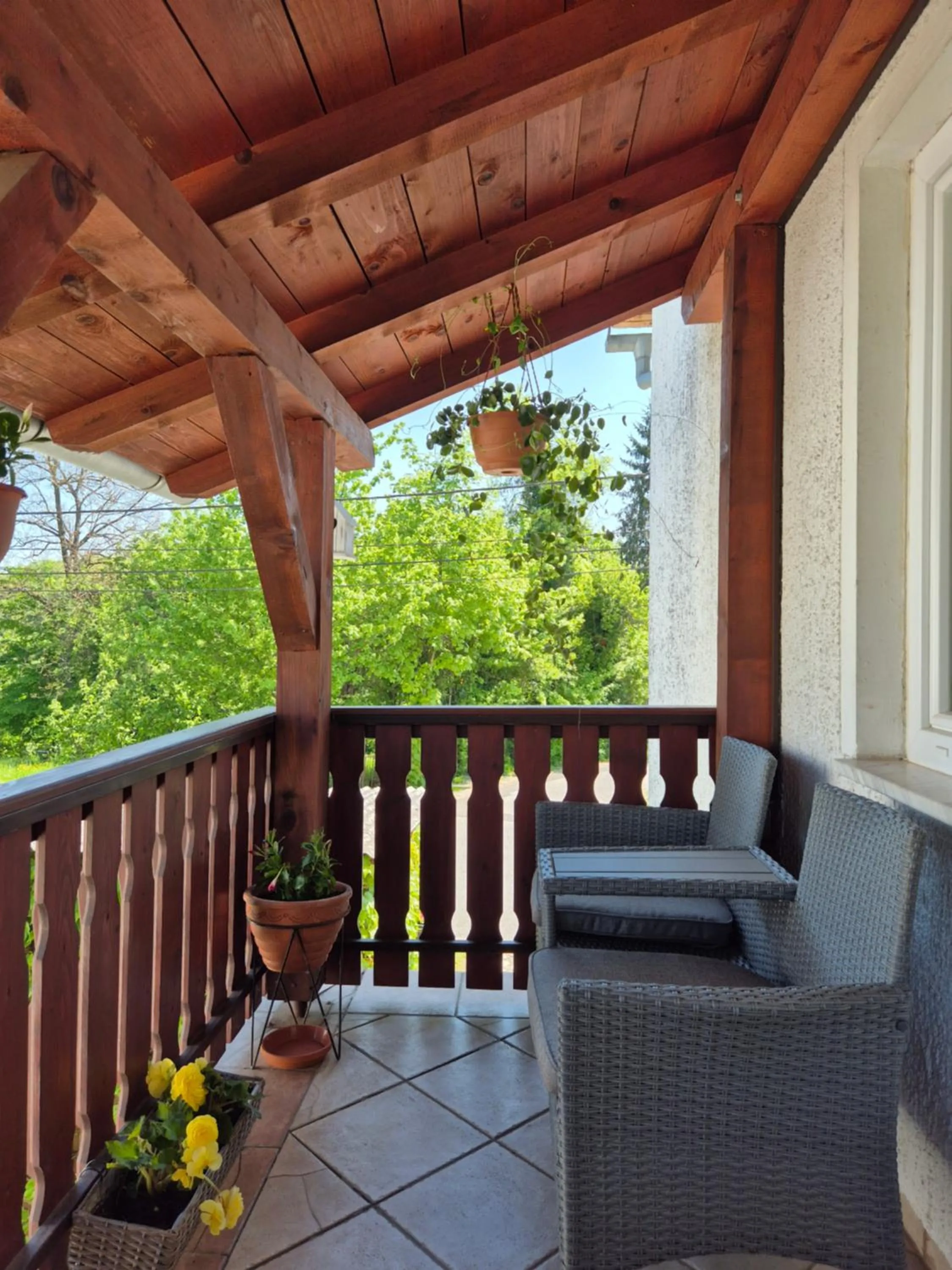 Spring in Rooms Garden