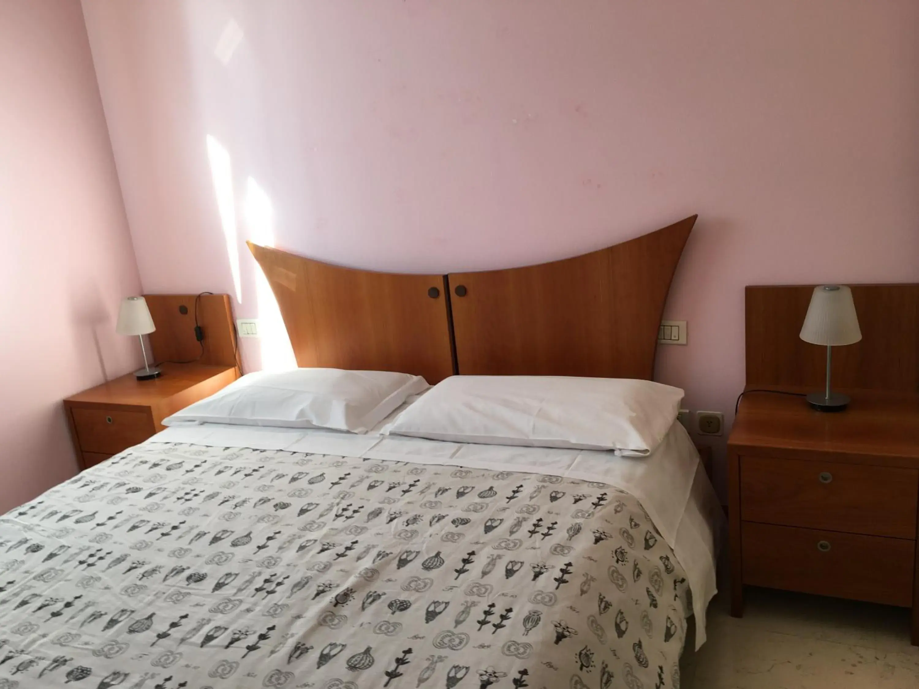 Double Room with Private Bathroom in Aparthotel Manfrè Double Room with Private Bathroom in Aparthotel Manfrè