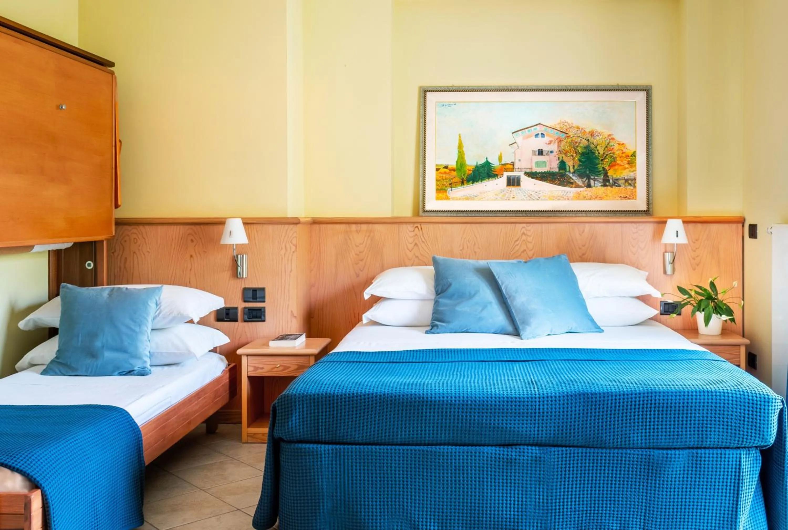 Bedroom, Bed in Albergo Il Giardino del Rio