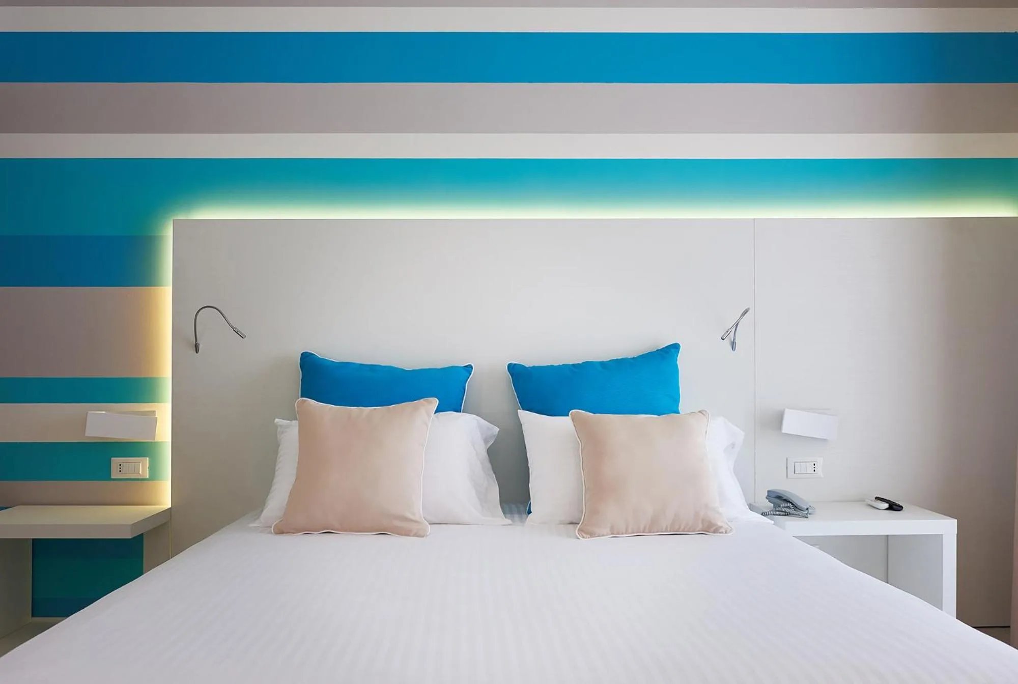 Decorative detail, Bed in Marina di Petrolo Hotel & SPA