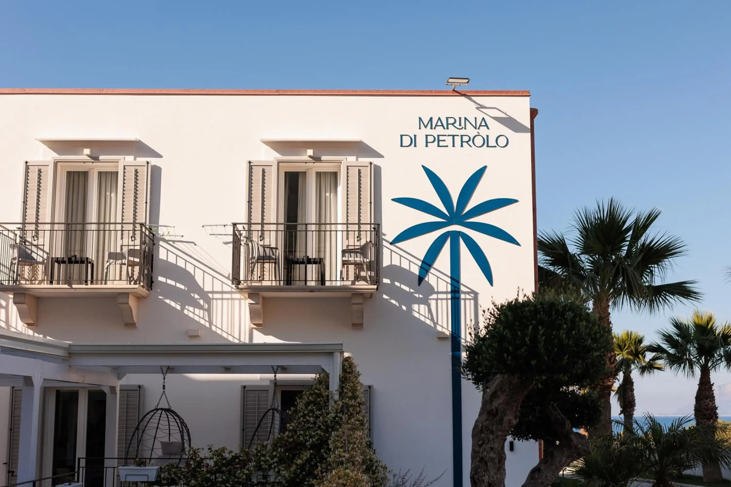 Property building in Marina di Petrolo Hotel & SPA Property building in Marina di Petrolo Hotel & SPA