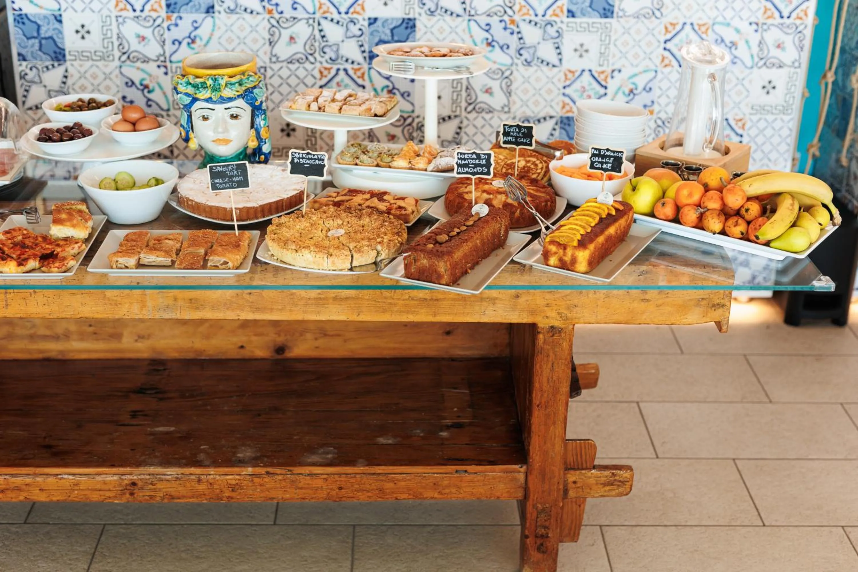 Breakfast in Marina di Petrolo Hotel & SPA