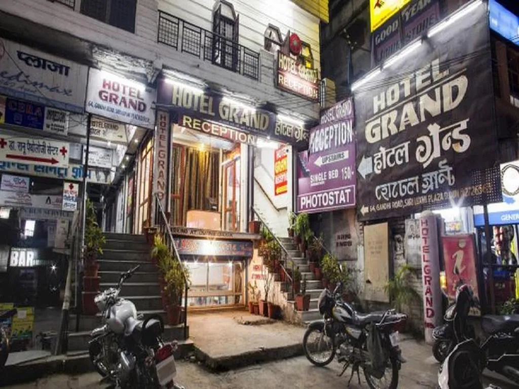 Facade/entrance in Hotel Grand