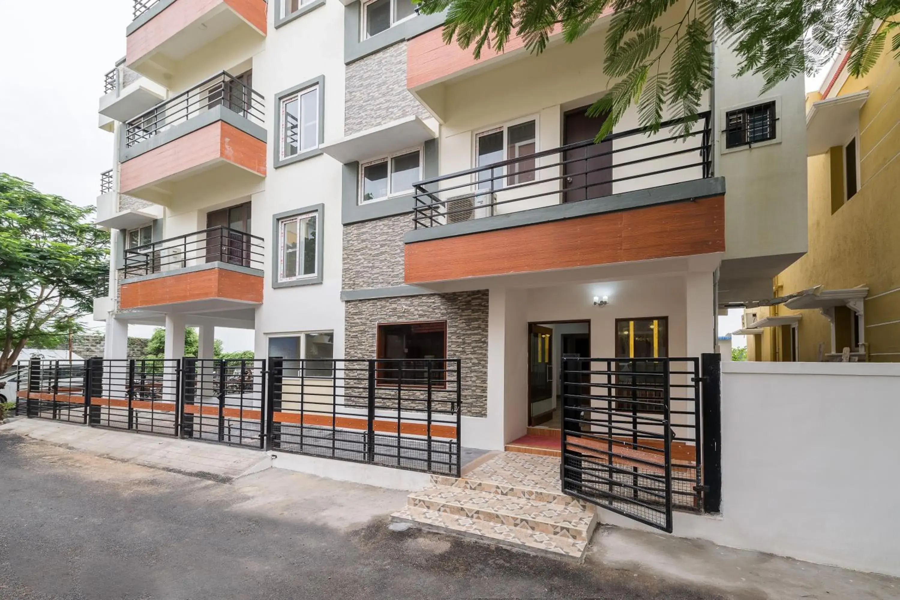 Facade/entrance in Treebo Adin Residence Chennai Trade Centre Facade/entrance in Treebo Adin Residence Chennai Trade Centre