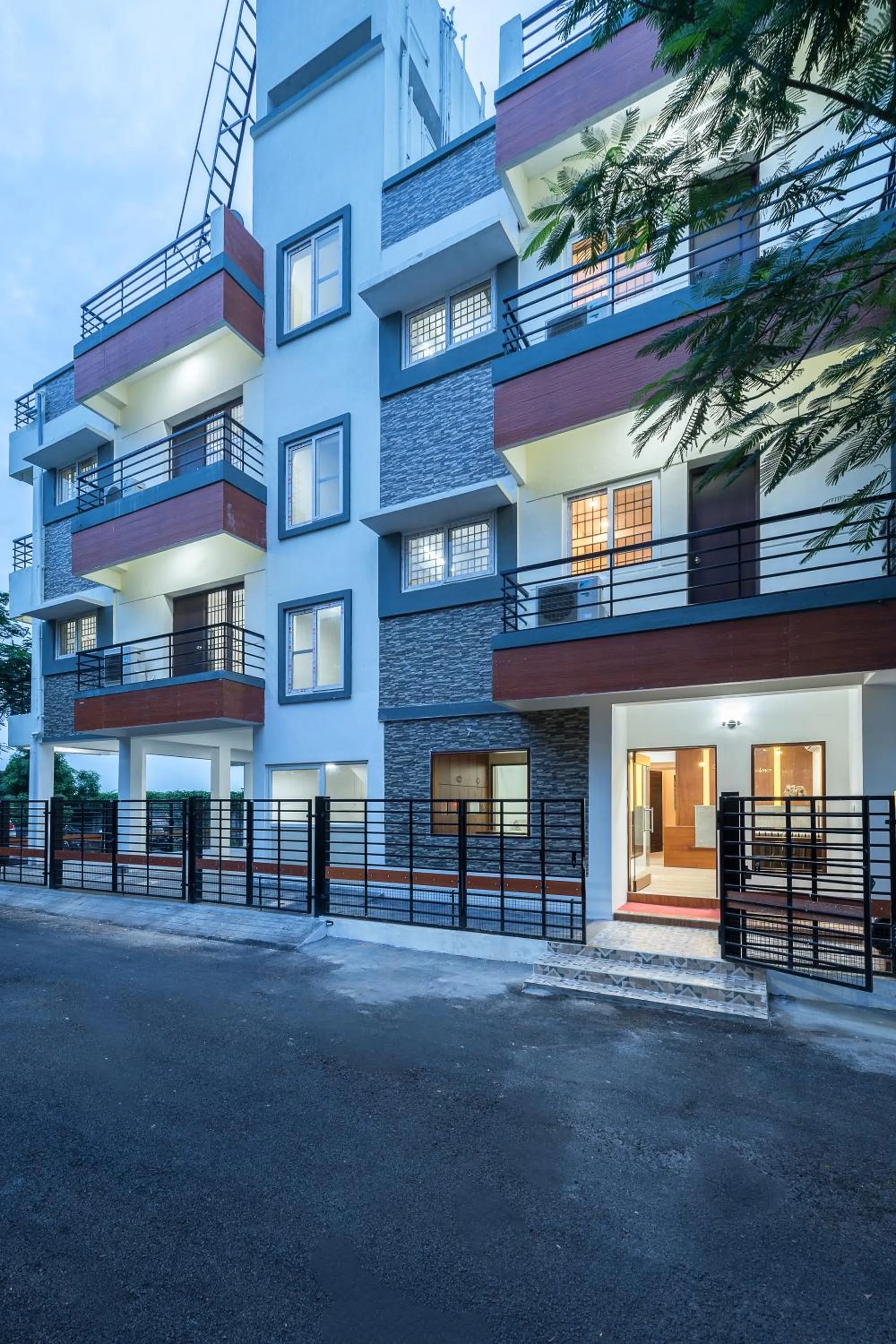 Facade/entrance in Treebo Adin Residence Chennai Trade Centre