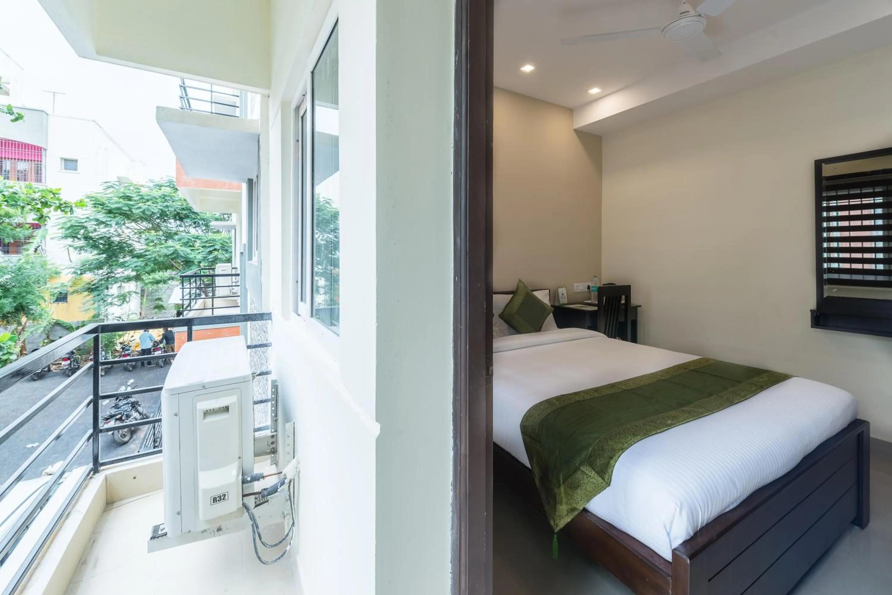 Bedroom, Bed in Treebo Adin Residence Chennai Trade Centre