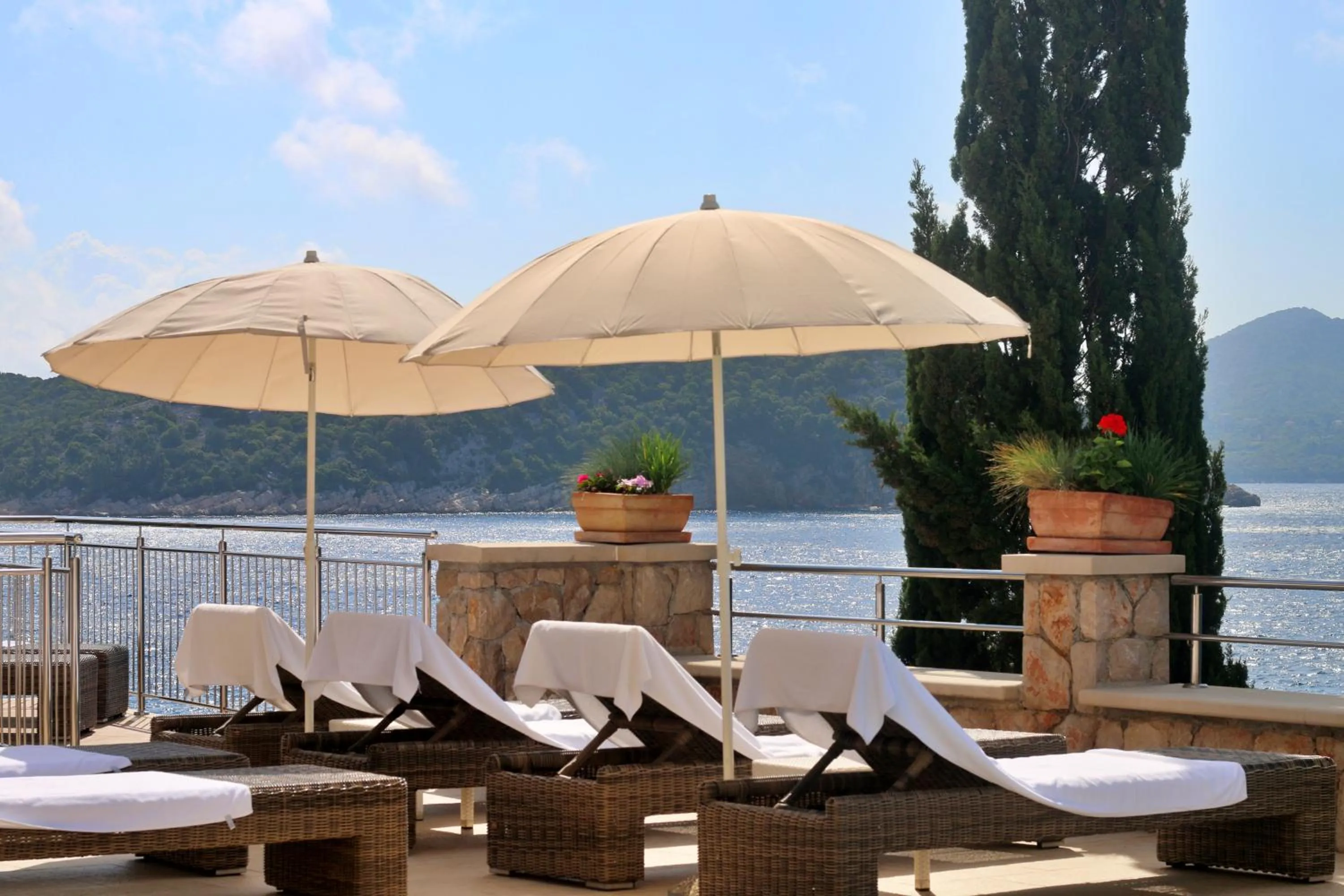 Swimming pool in Hotel Bozica Dubrovnik Islands