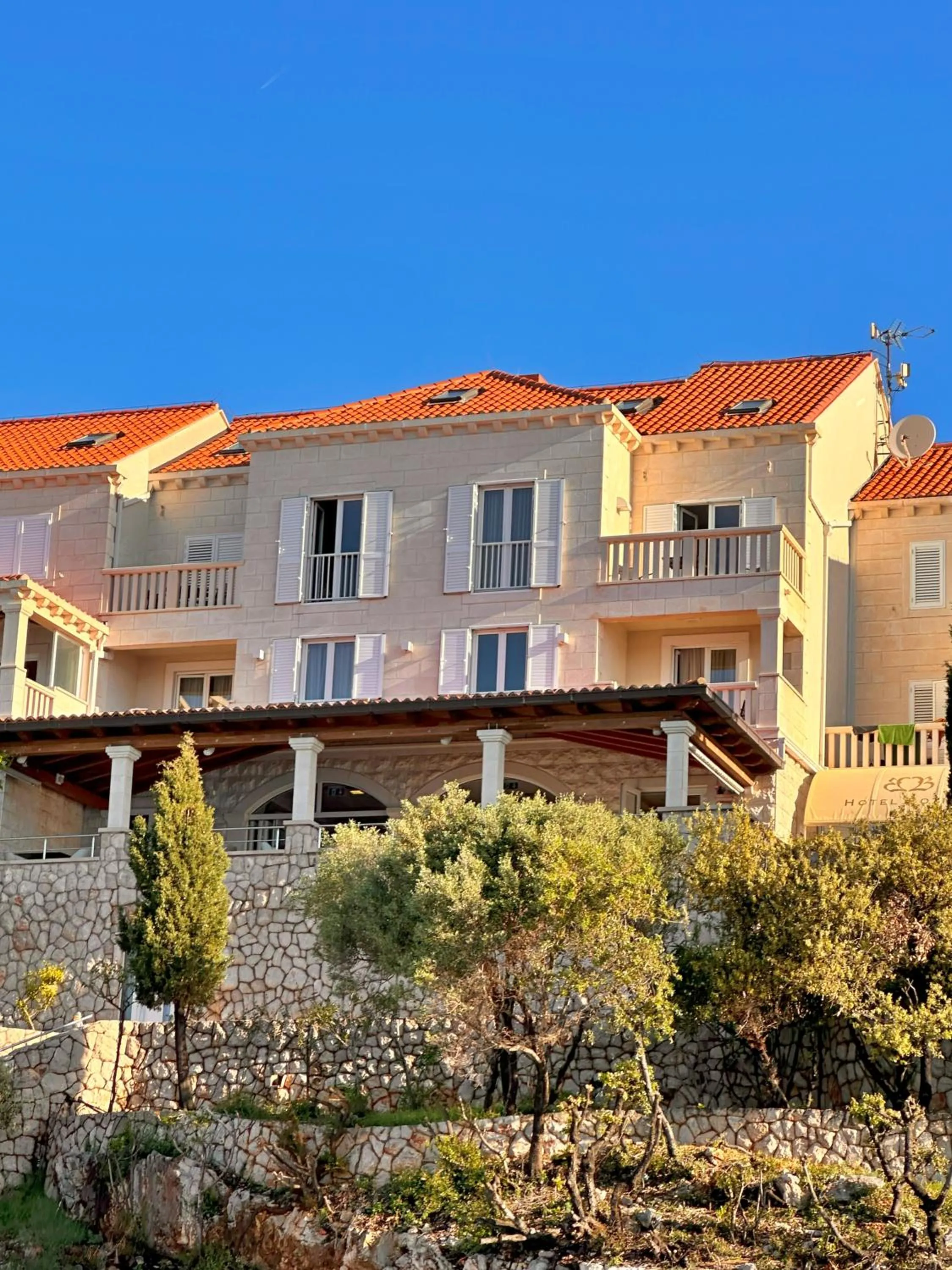 Property building in Hotel Bozica Dubrovnik Islands