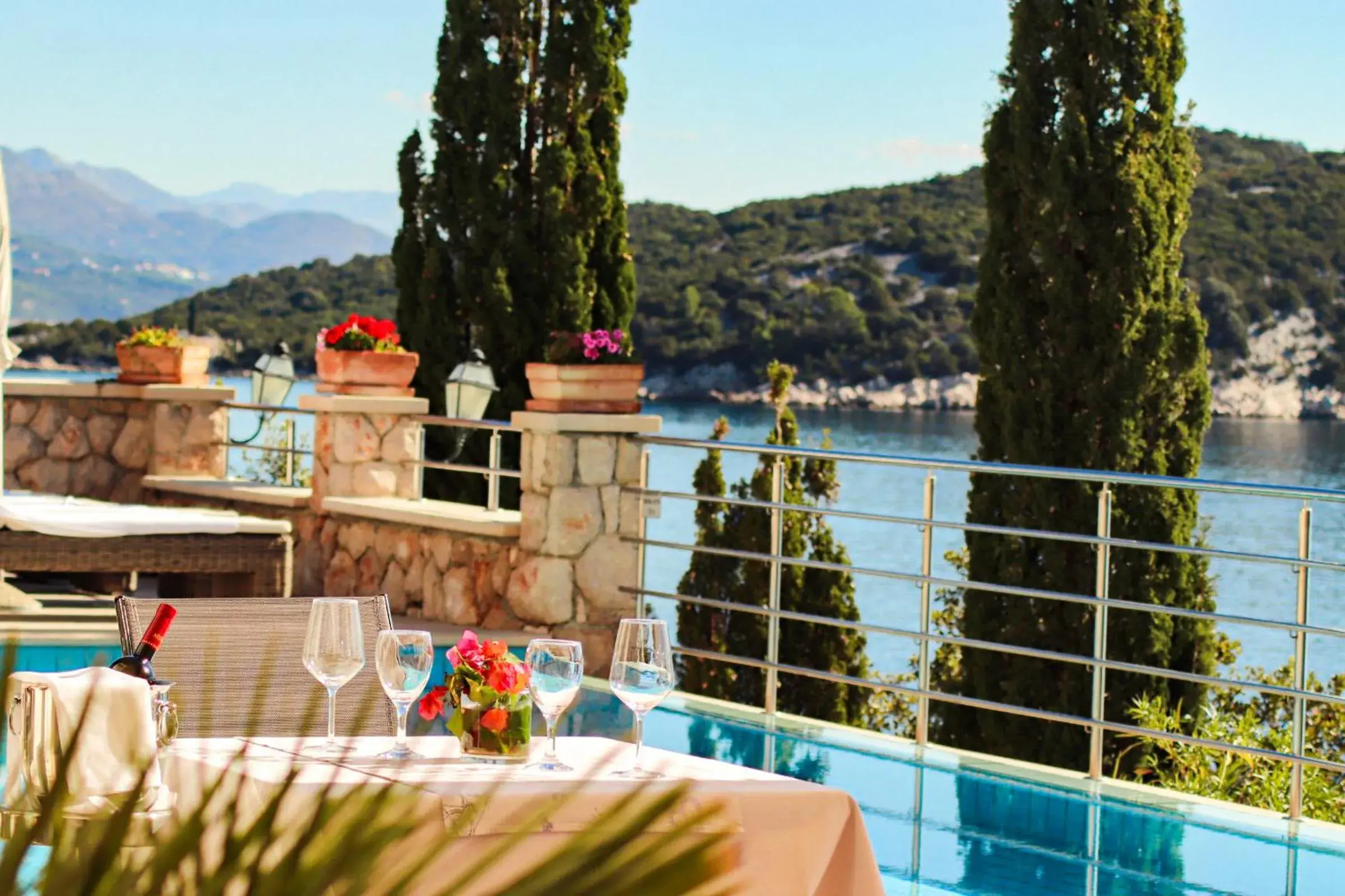 Swimming pool, Mountain View in Hotel Bozica Dubrovnik Islands