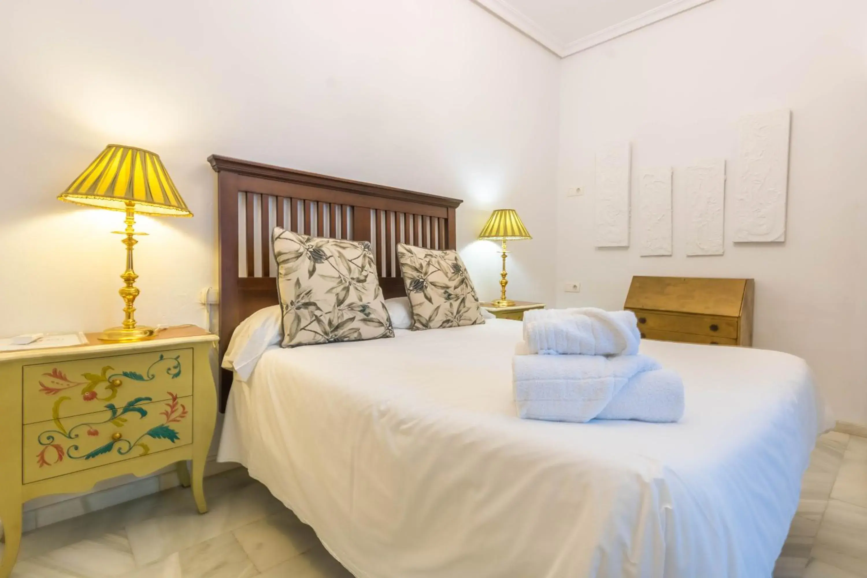 Double Room in Hostel Mayflowers Double Room in Hostel Mayflowers