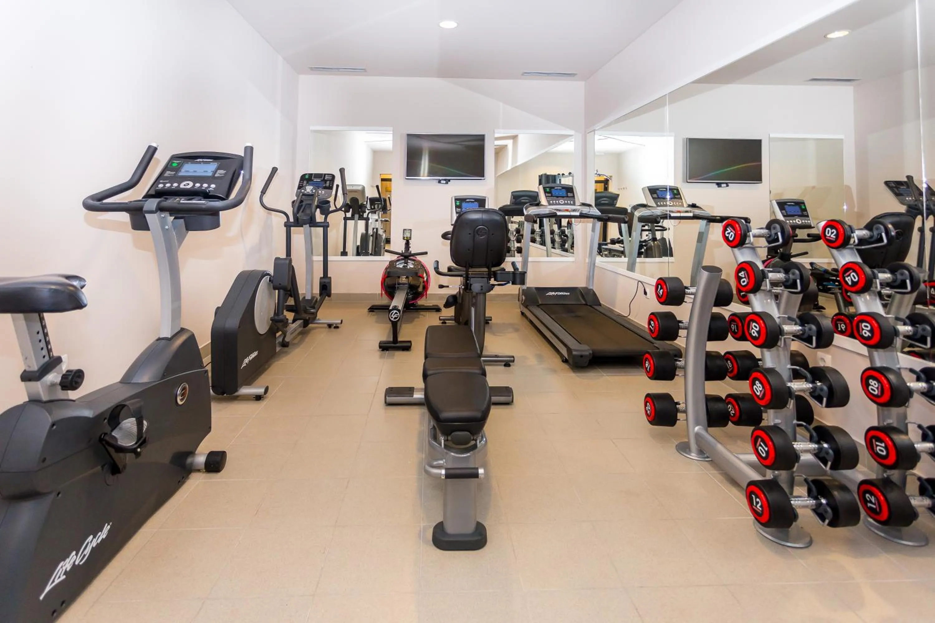 Fitness centre/facilities in Hotel Plaža Duće