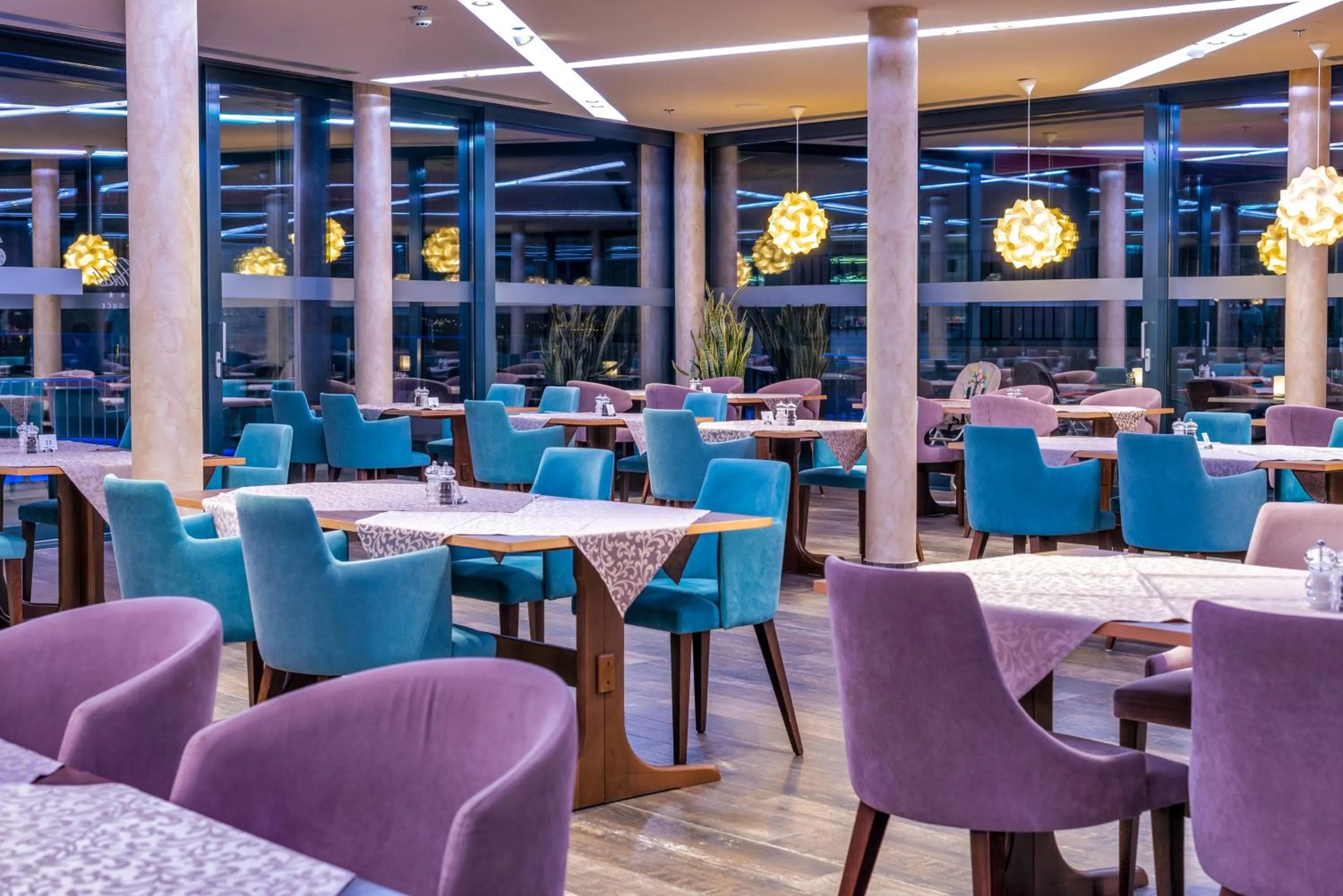 Restaurant/places to eat in Hotel Plaža Duće