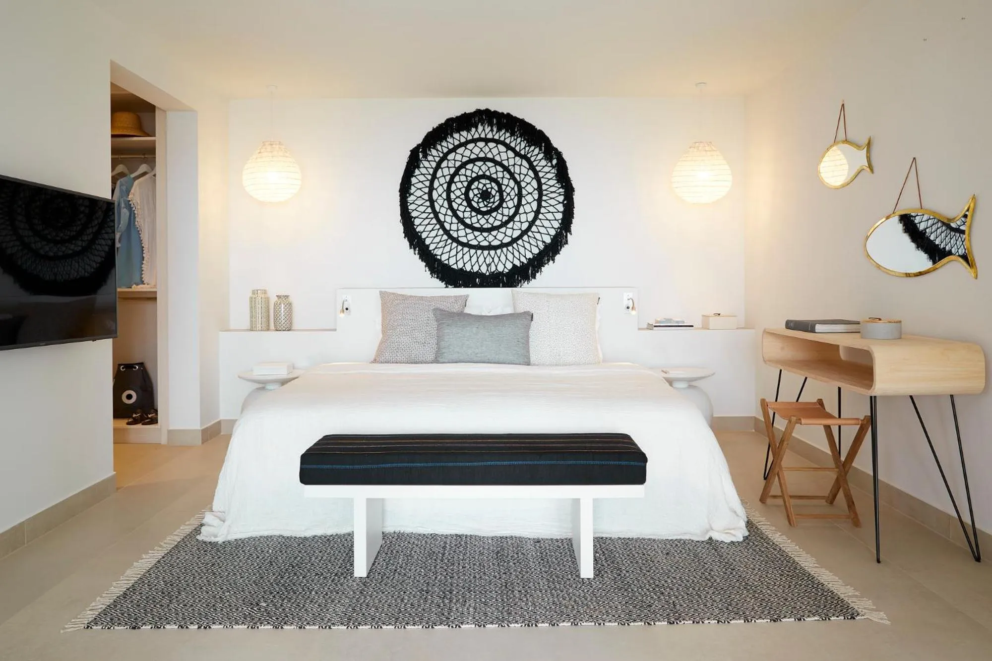 Bed in Eagles Villas - Small Luxury Hotels of The World